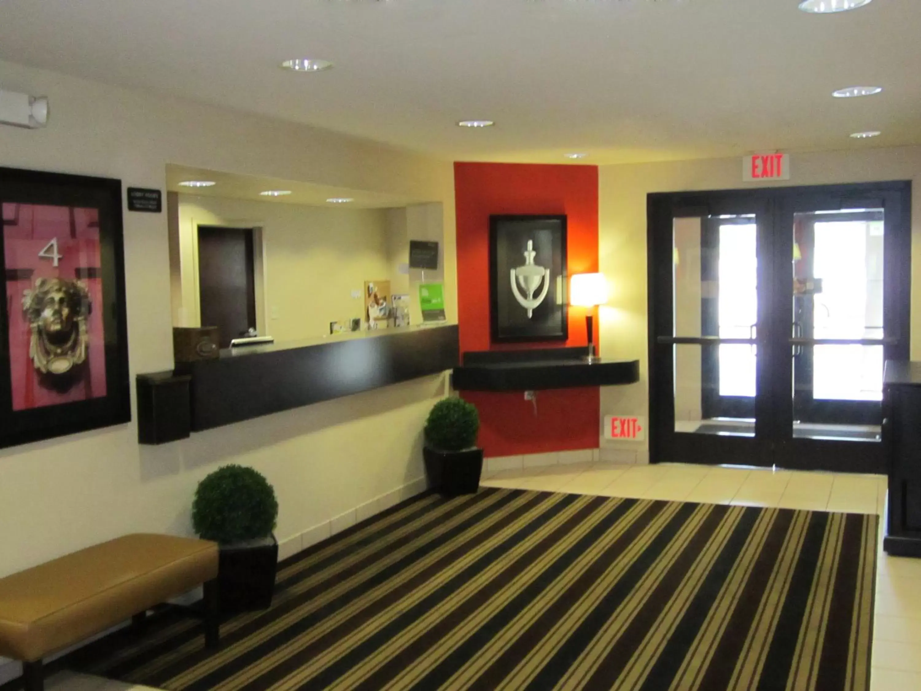 Lobby or reception, Lobby/Reception in Extended Stay America Suites - Orange County - Huntington Beach