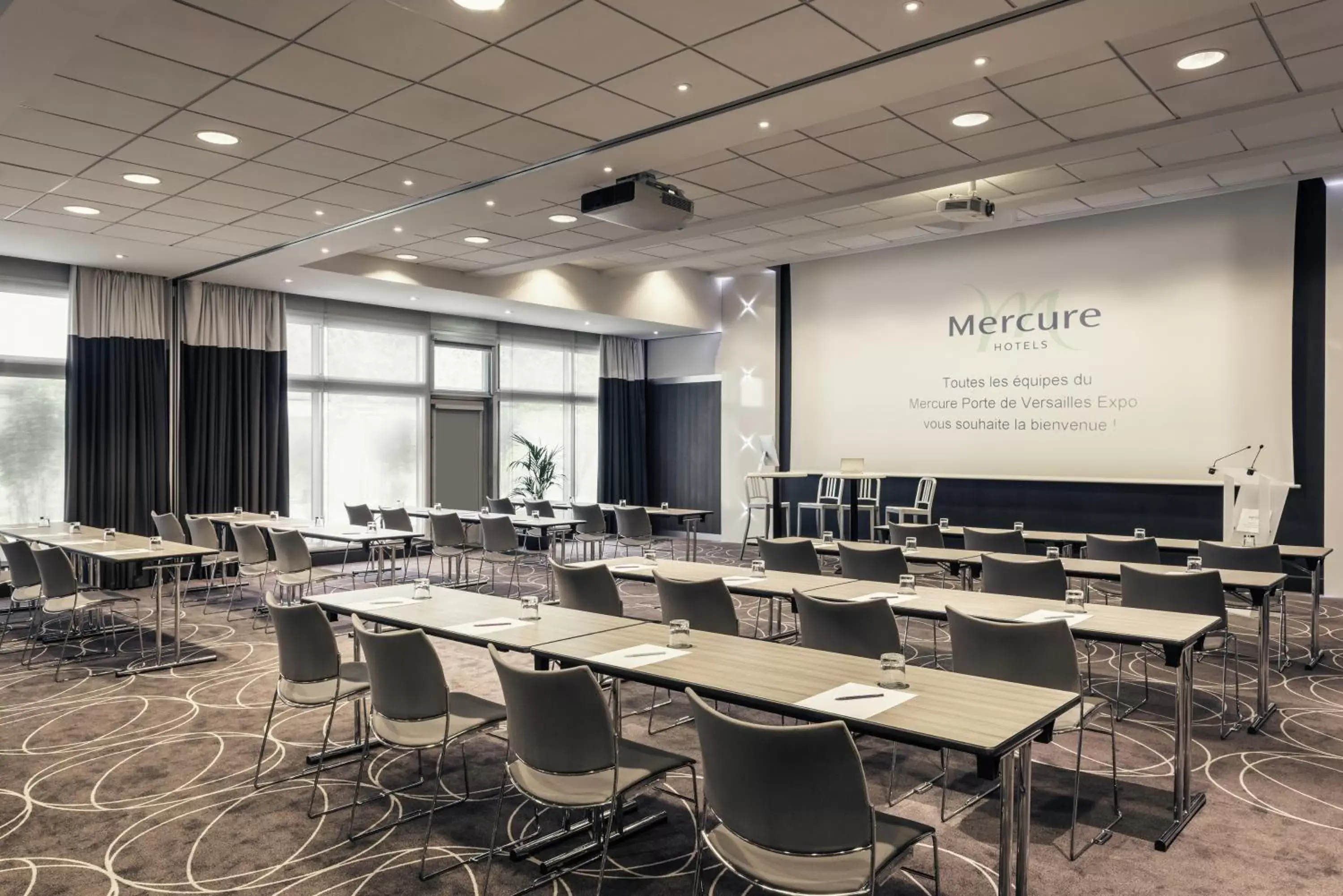 Meeting/conference room in Mercure Paris Porte De Versailles Expo