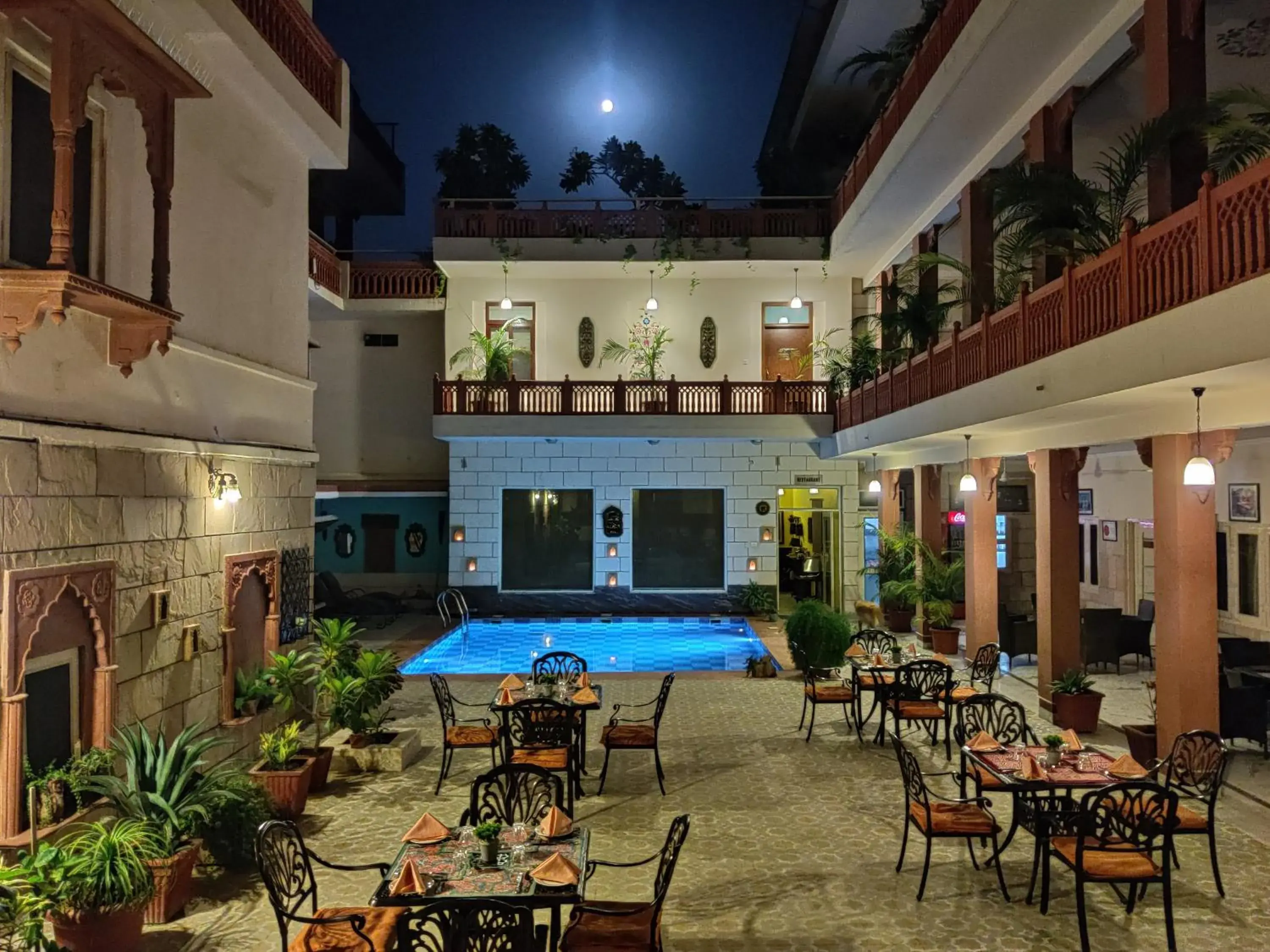 Restaurant/places to eat, Swimming Pool in Suryaa Villa Jaipur - A Boutique Heritage Haveli