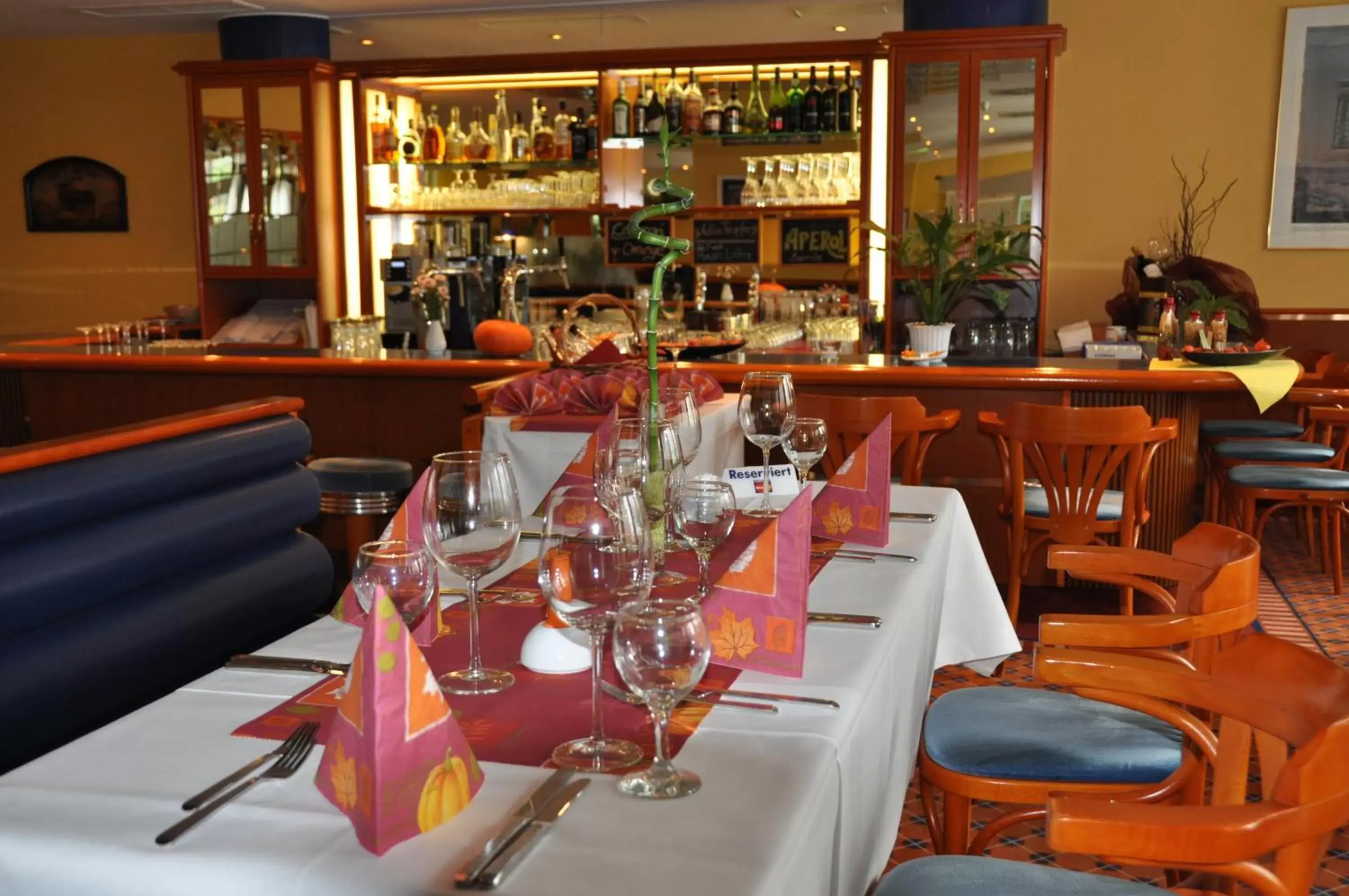 Food, Restaurant/Places to Eat in Hotel Falkenstein
