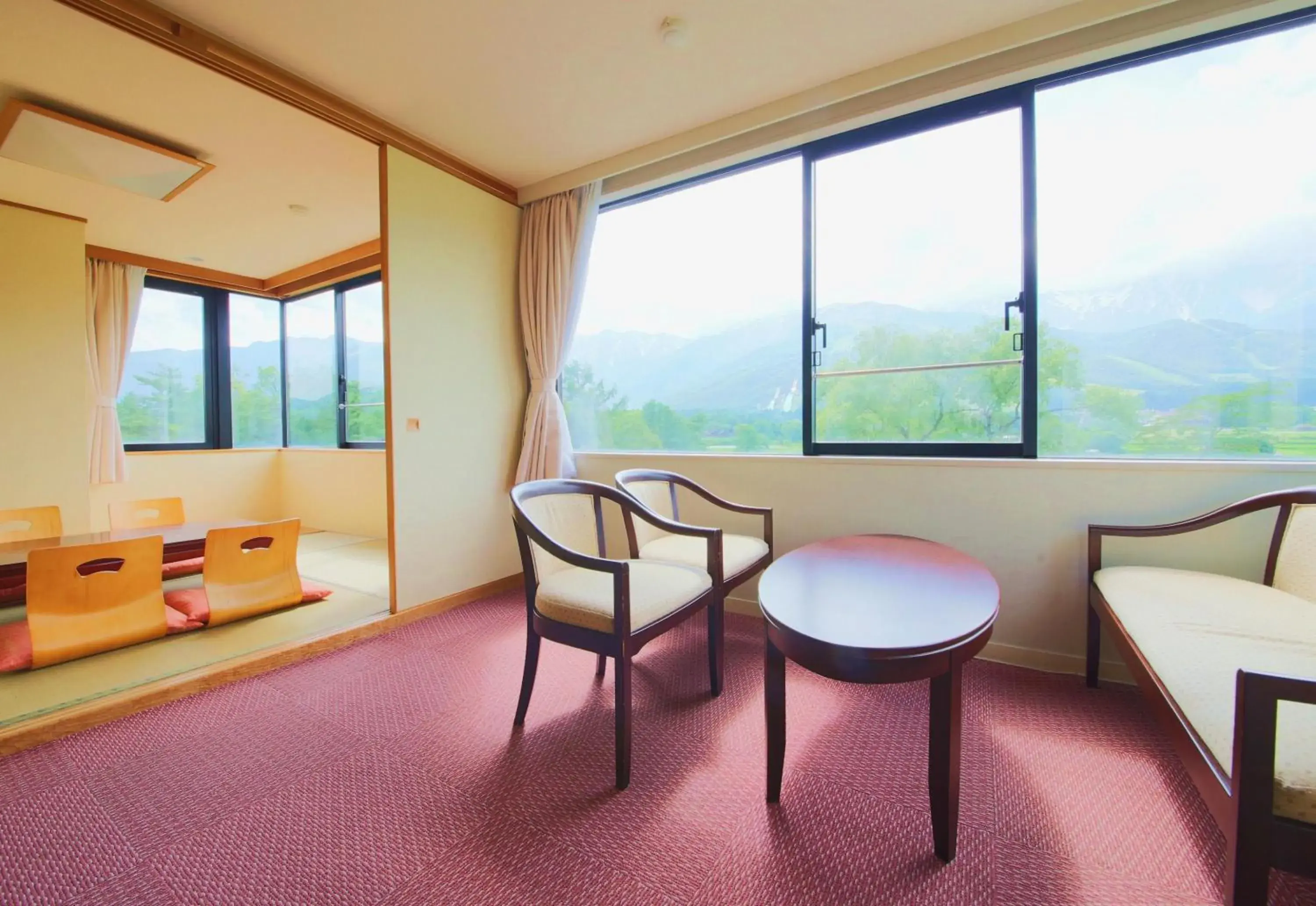 Photo of the whole room, Seating Area in Hotel Hakuba
