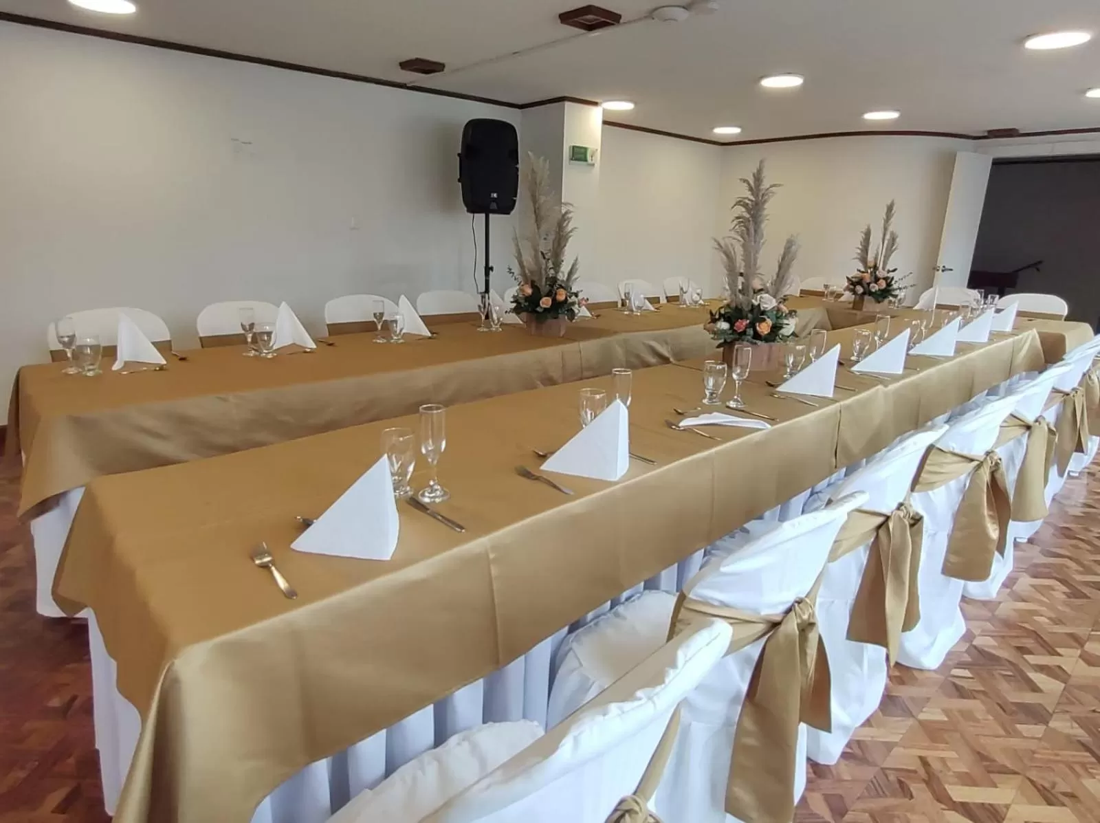 Banquet/Function facilities in Hotel Morasurco