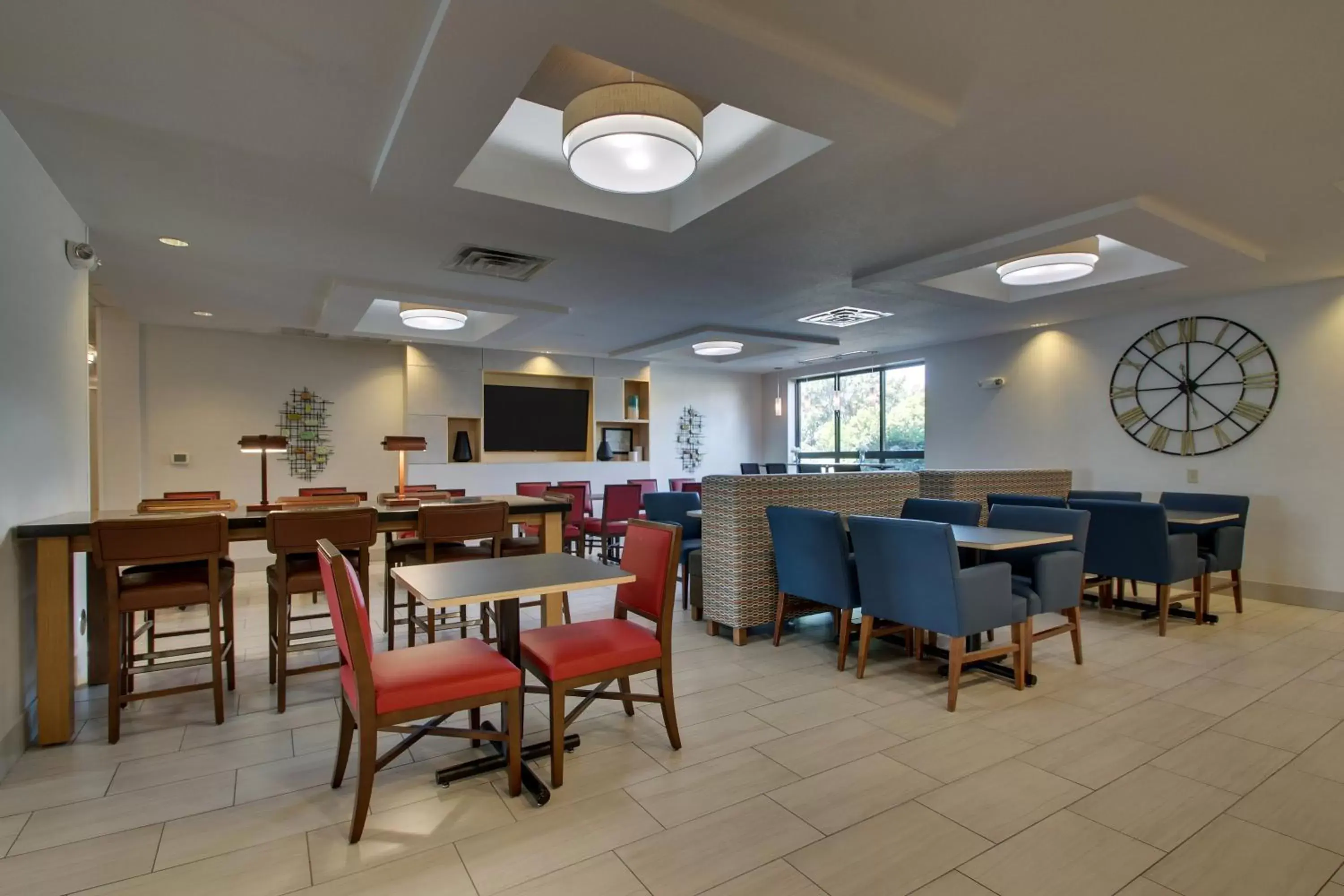 Holiday Inn Express Hotel & Suites Morris by IHG Holiday Inn Express Hotel & Suites Morris by IHG