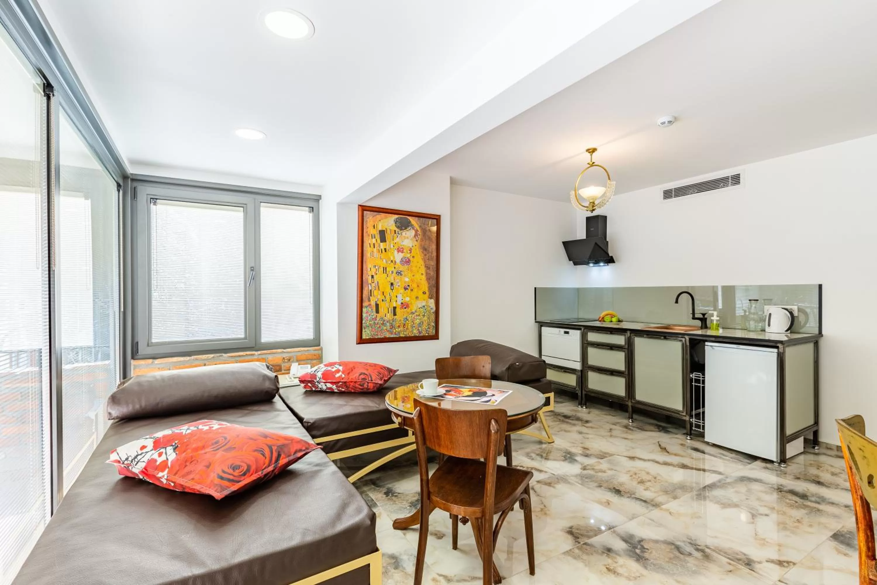 Bed in Villa Pera Suite Hotel