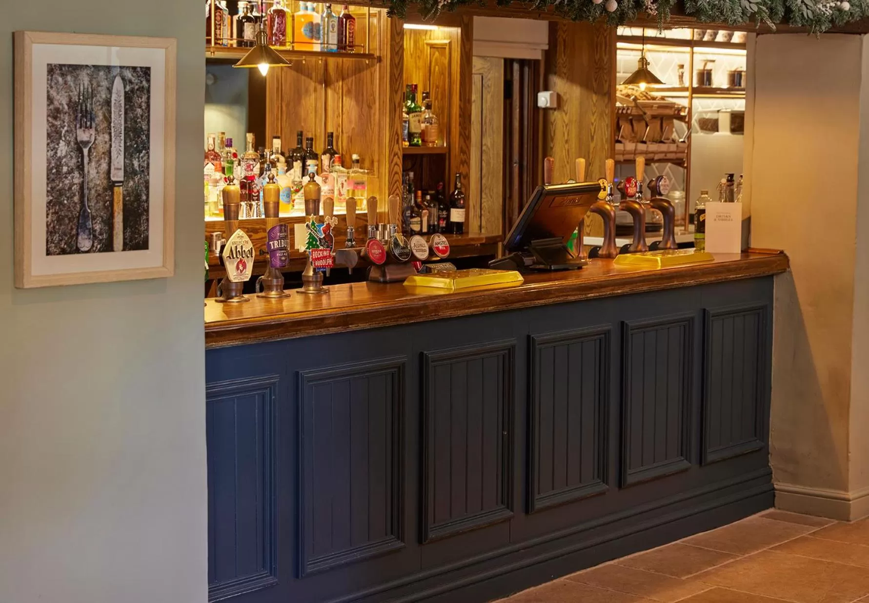 Lounge or bar in Castle Hotel by Chef & Brewer Collection