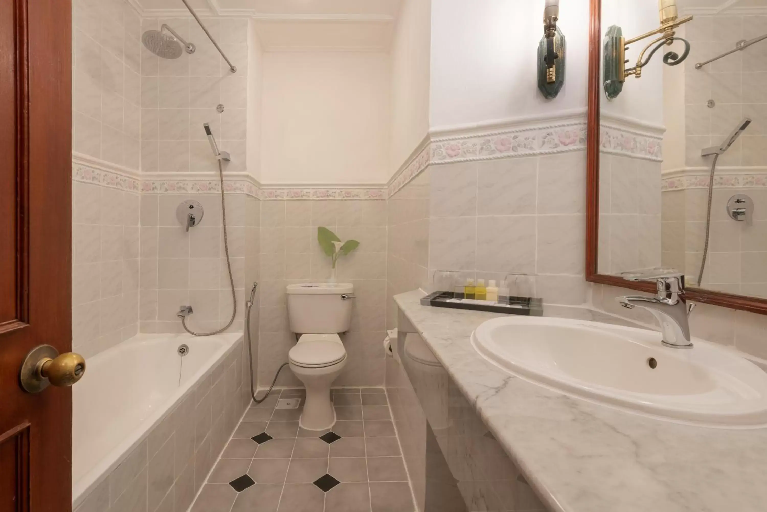 Shower, Bathroom in The Grand Hotel - Heritage Grand