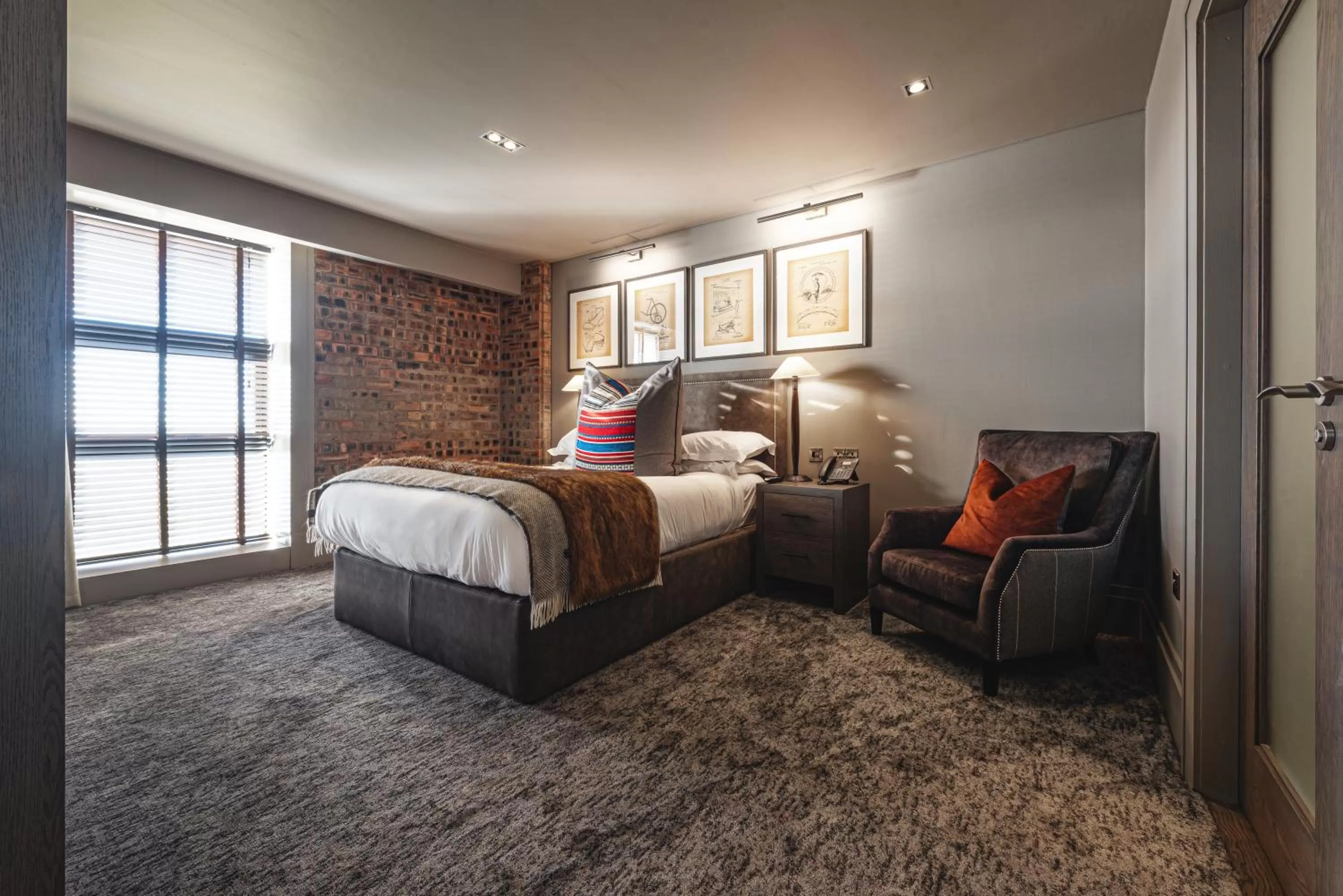 Bed in Dakota Eurocentral