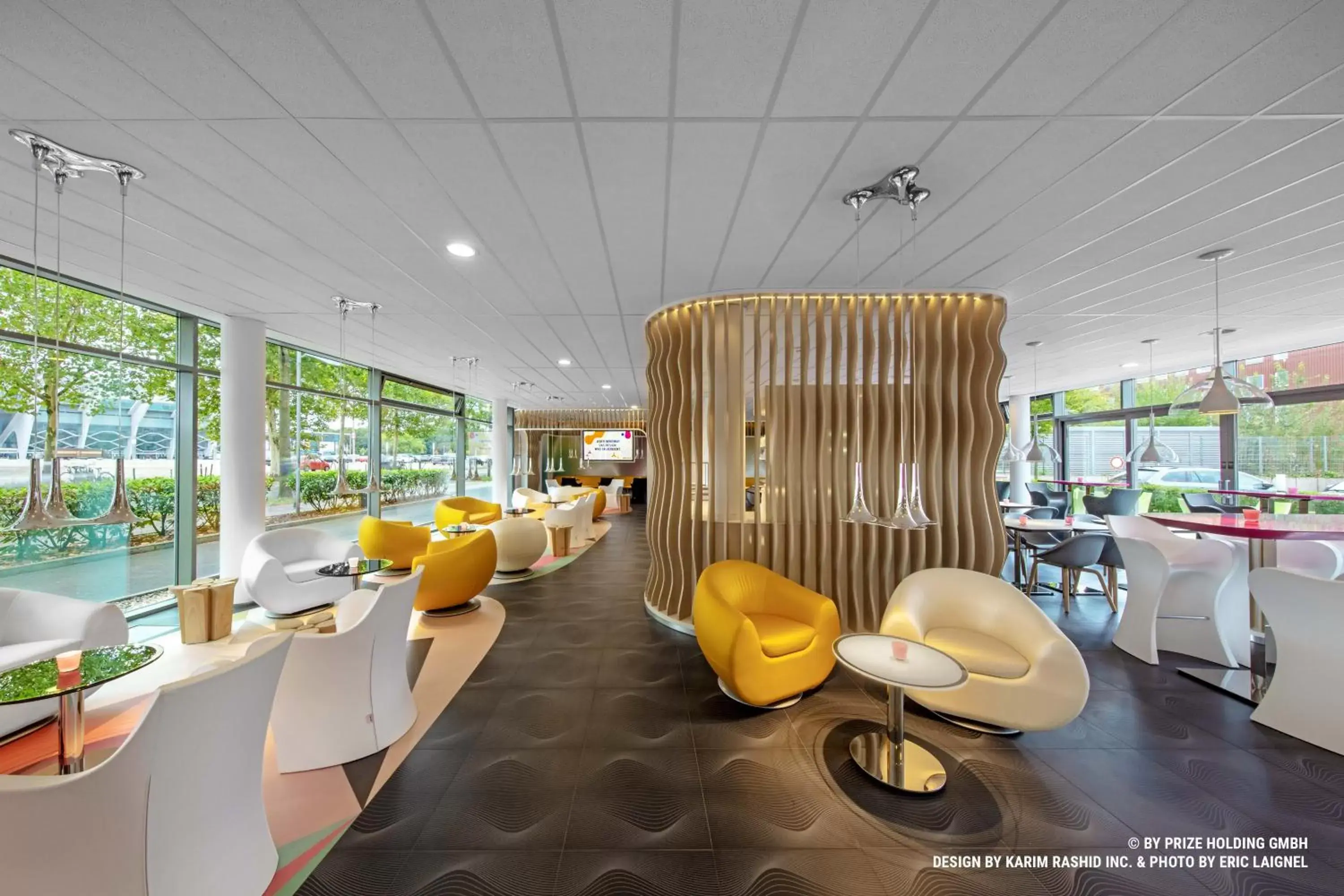 Lobby or reception, Restaurant/Places to Eat in prizeotel Bremen-City