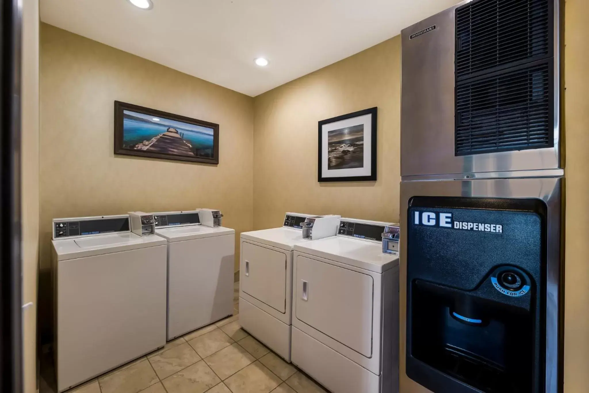 Other, Kitchen/Kitchenette in Red Roof Inn Pecos