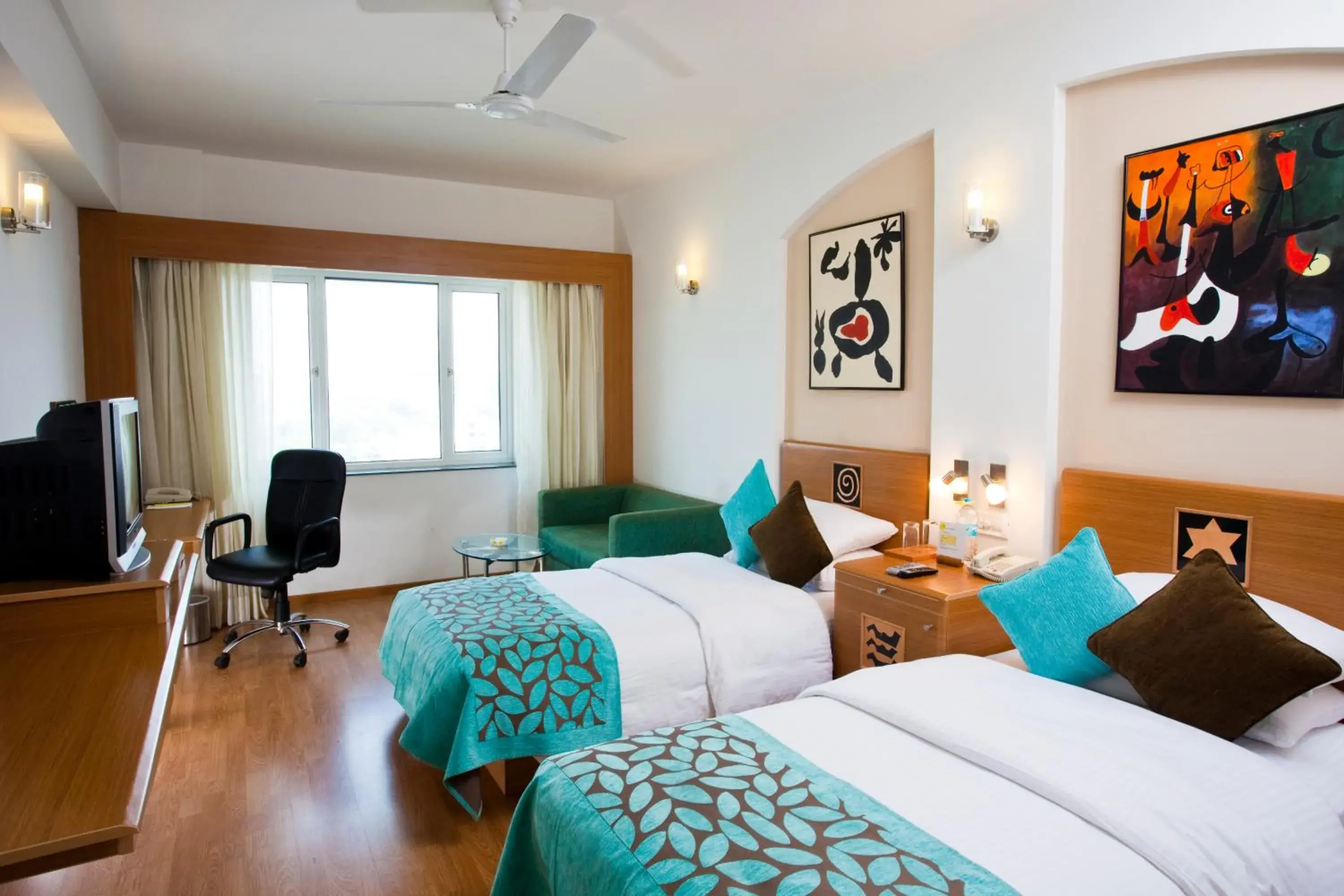 Bedroom in Lemon Tree Hotel, Ahmedabad