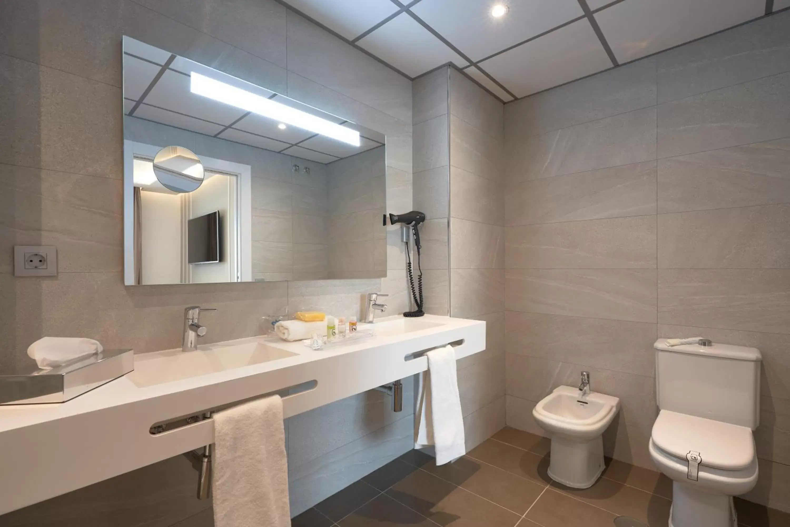 Bathroom in Monte Triana Bathroom in Monte Triana