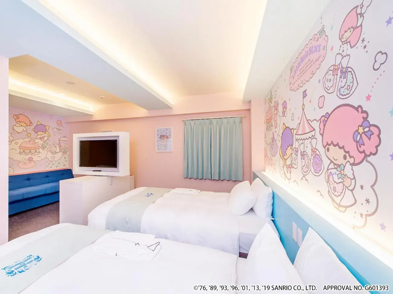 Bed in Hotel Okinawa With Sanrio Characters