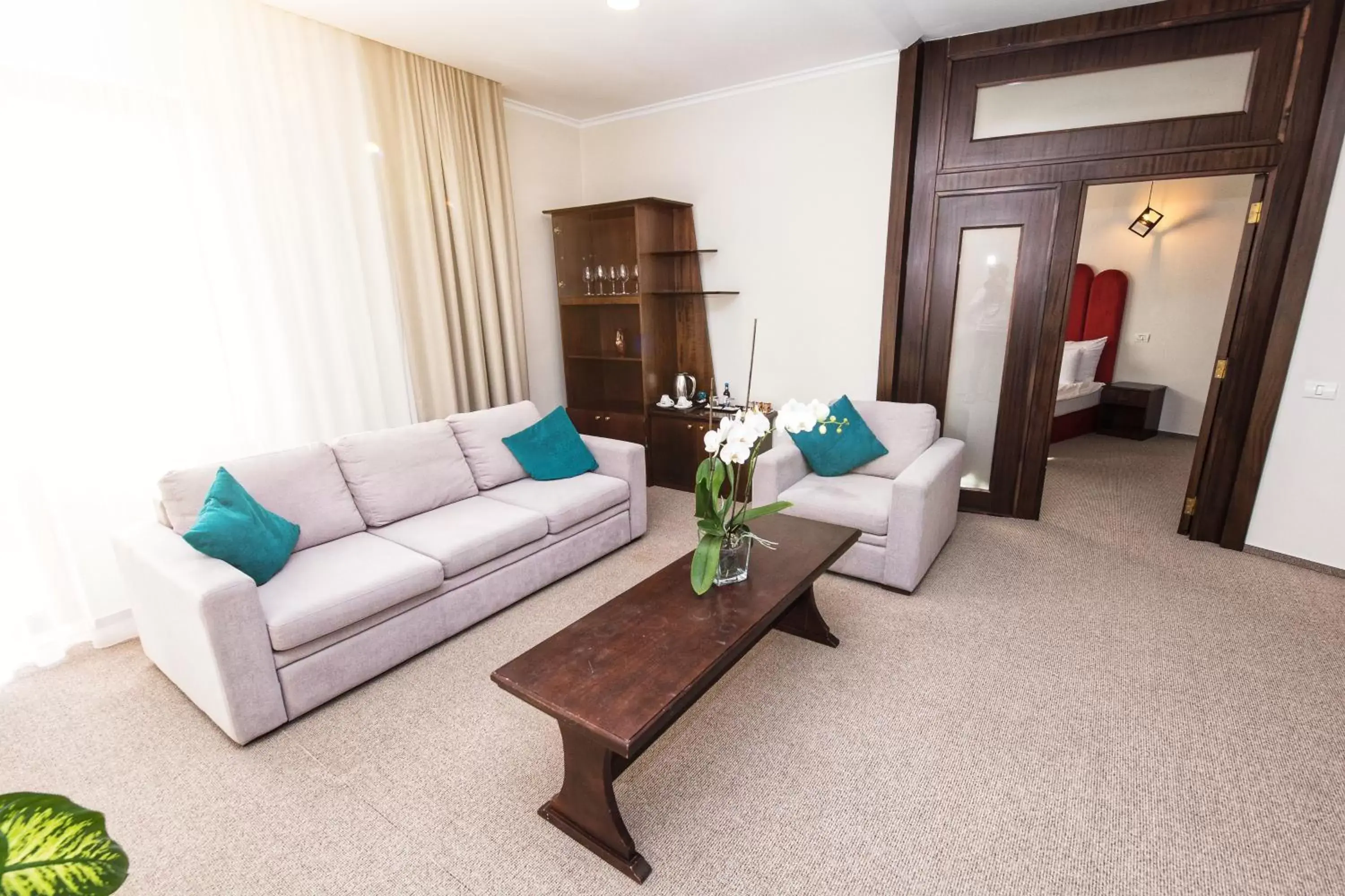 Bedroom, Seating Area in International Bucharest City Centre Hotel