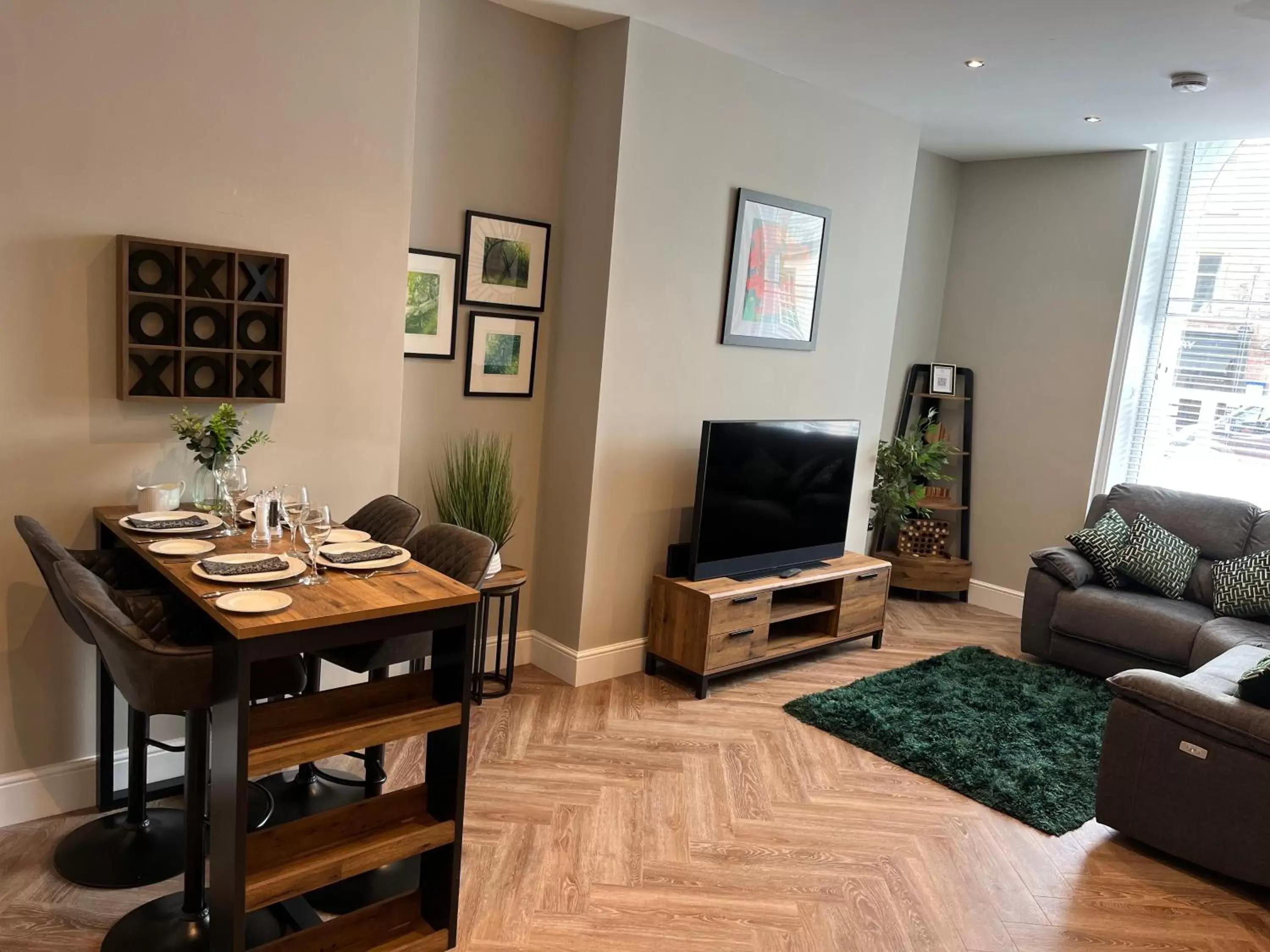 Dining Area in Crown and Cushion Appleby