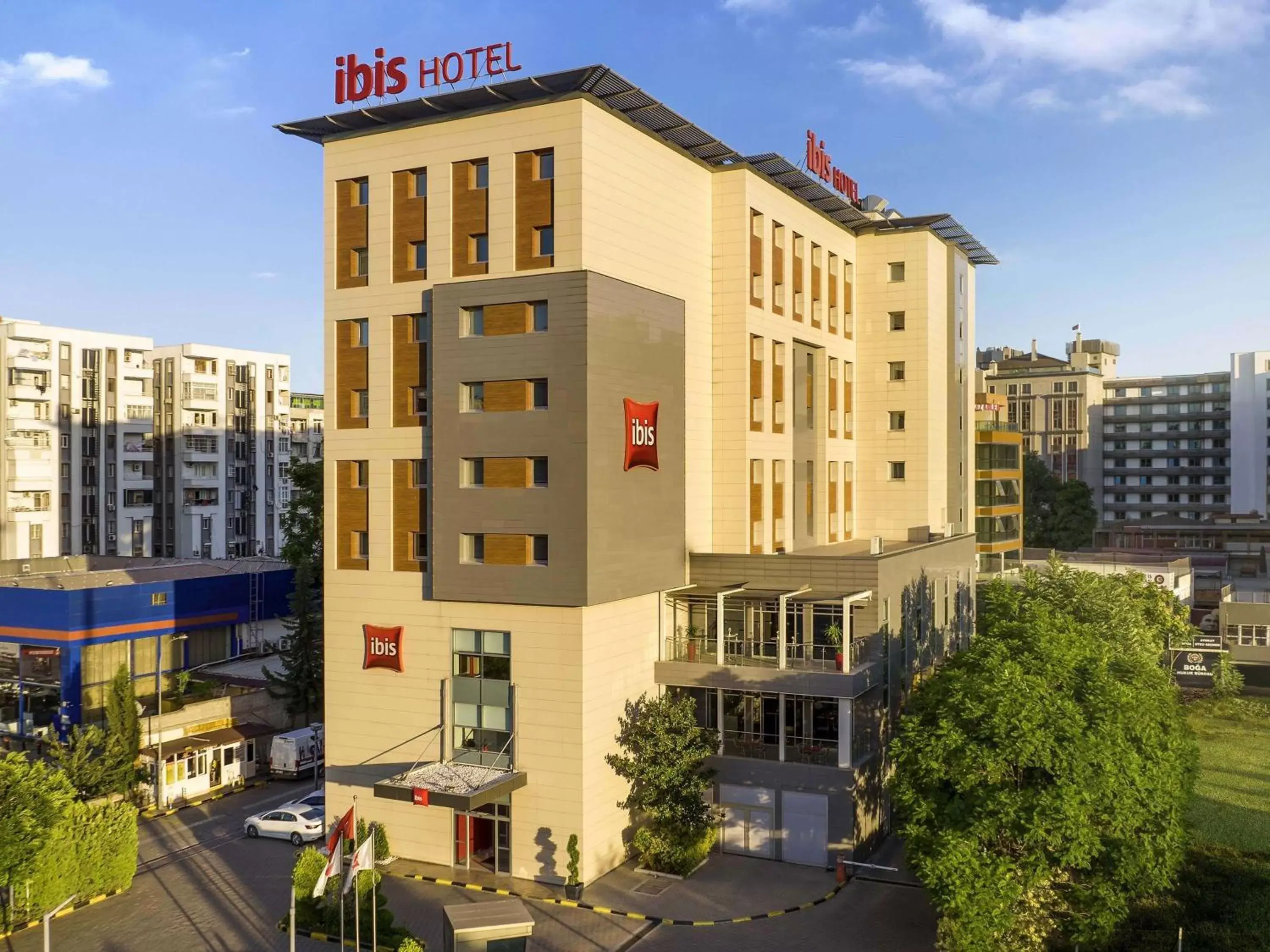 Property building in ibis Adana