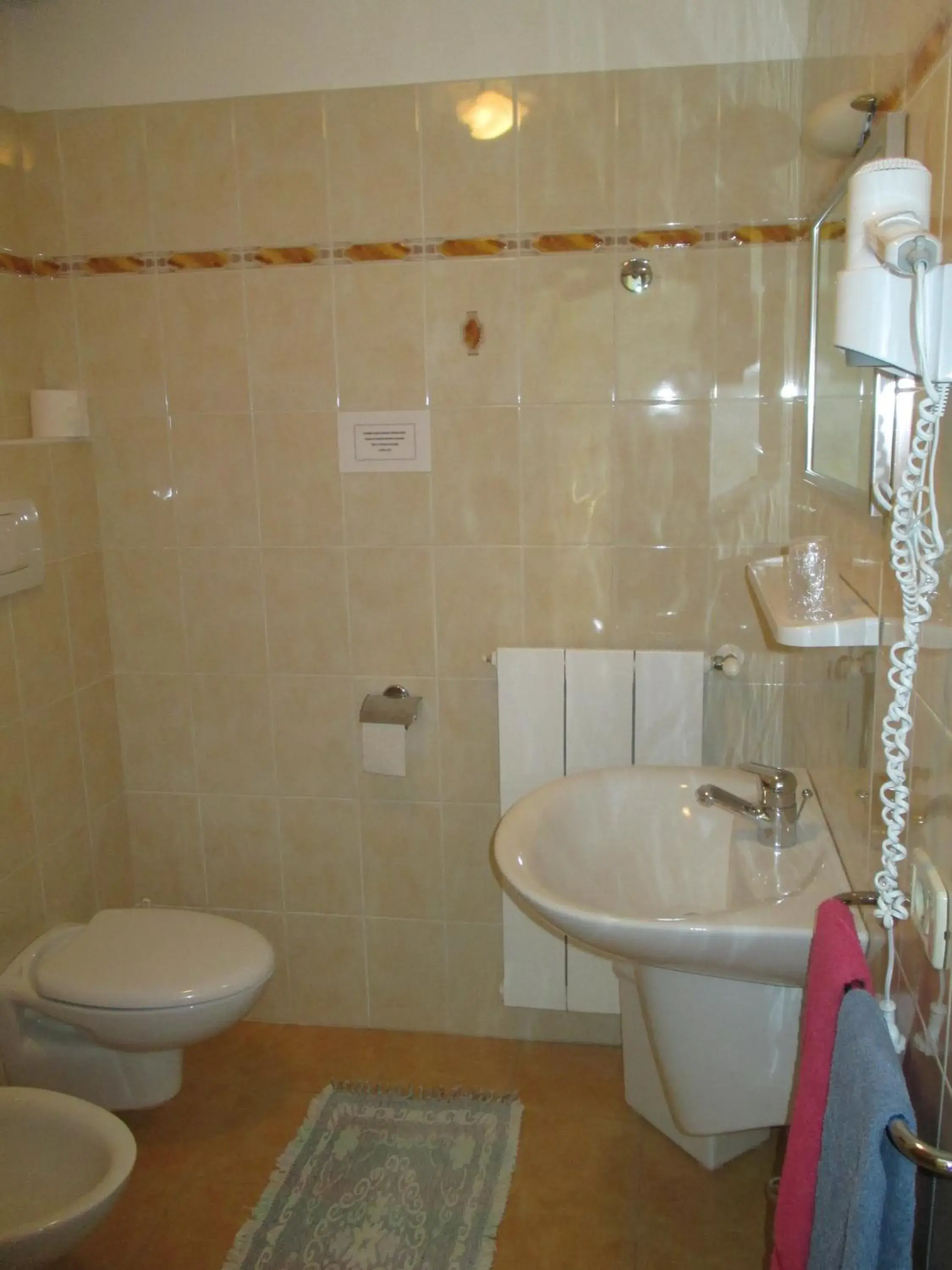 Bathroom in Hotel Casa Popi