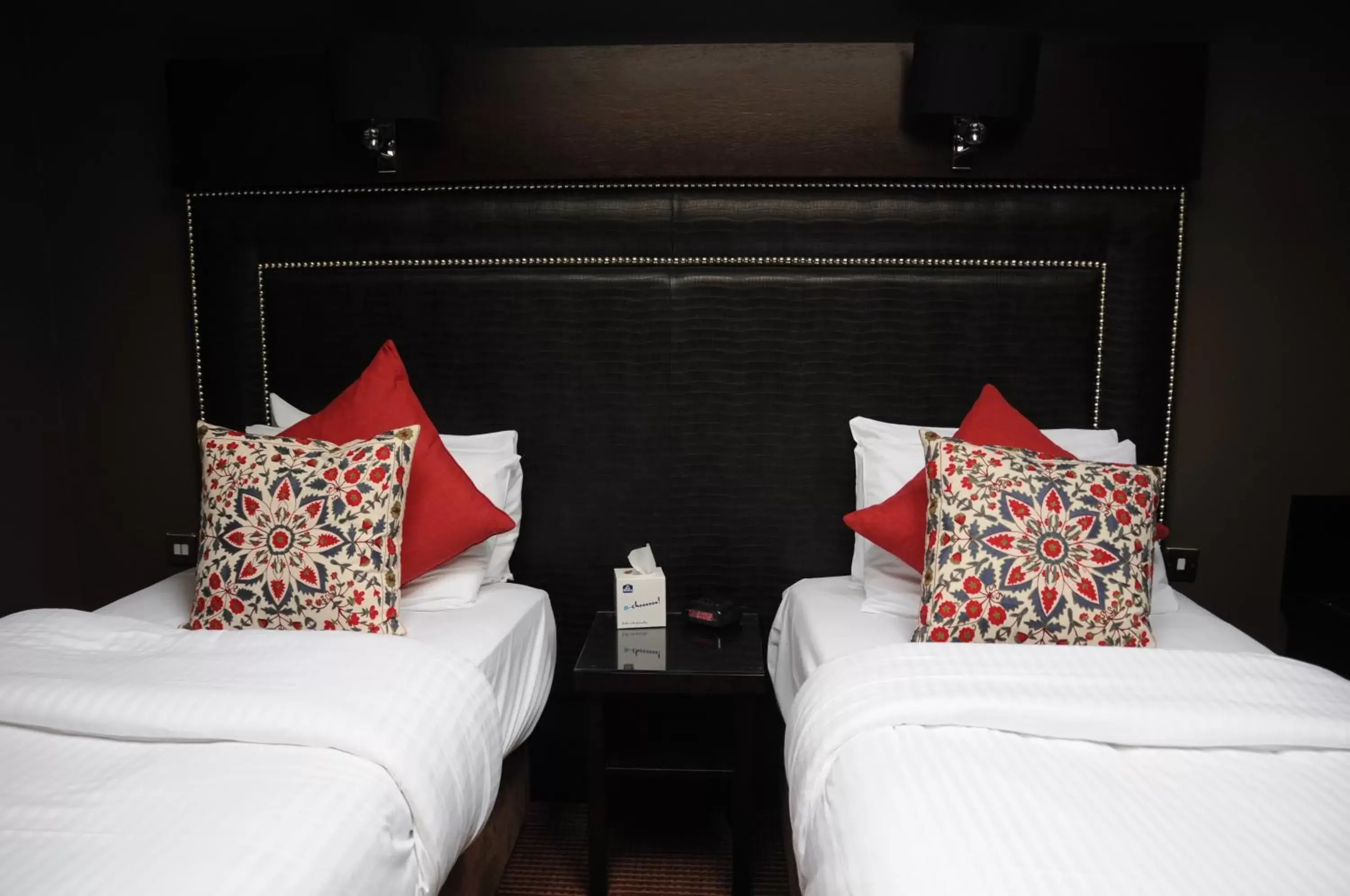 Bed in Best Western Eglinton Arms Hotel