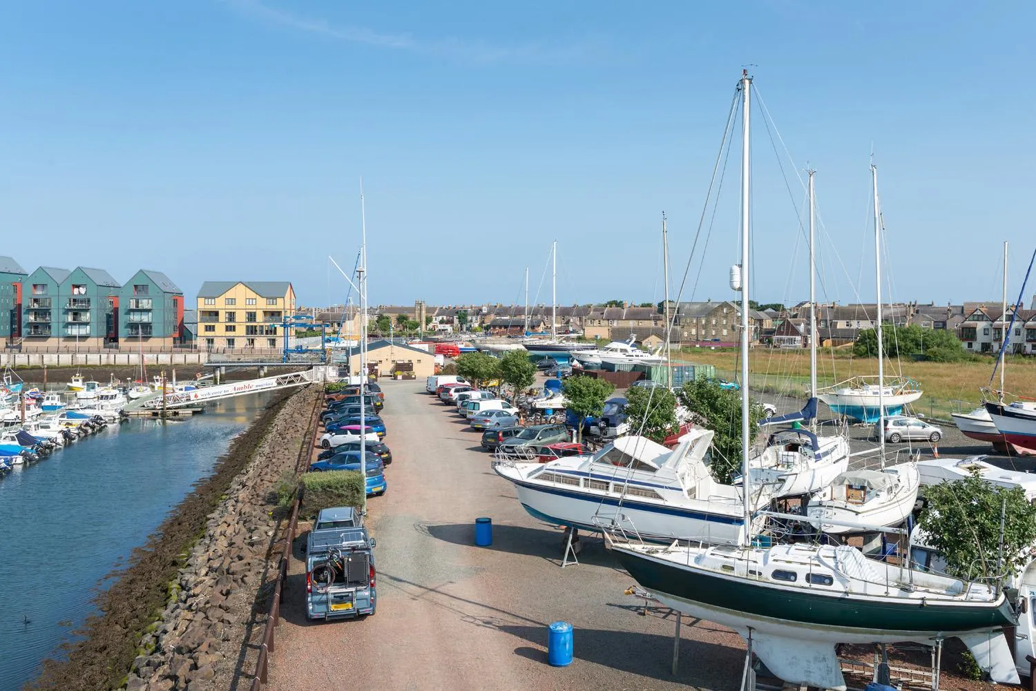 Property building in Radcliffes Lodge