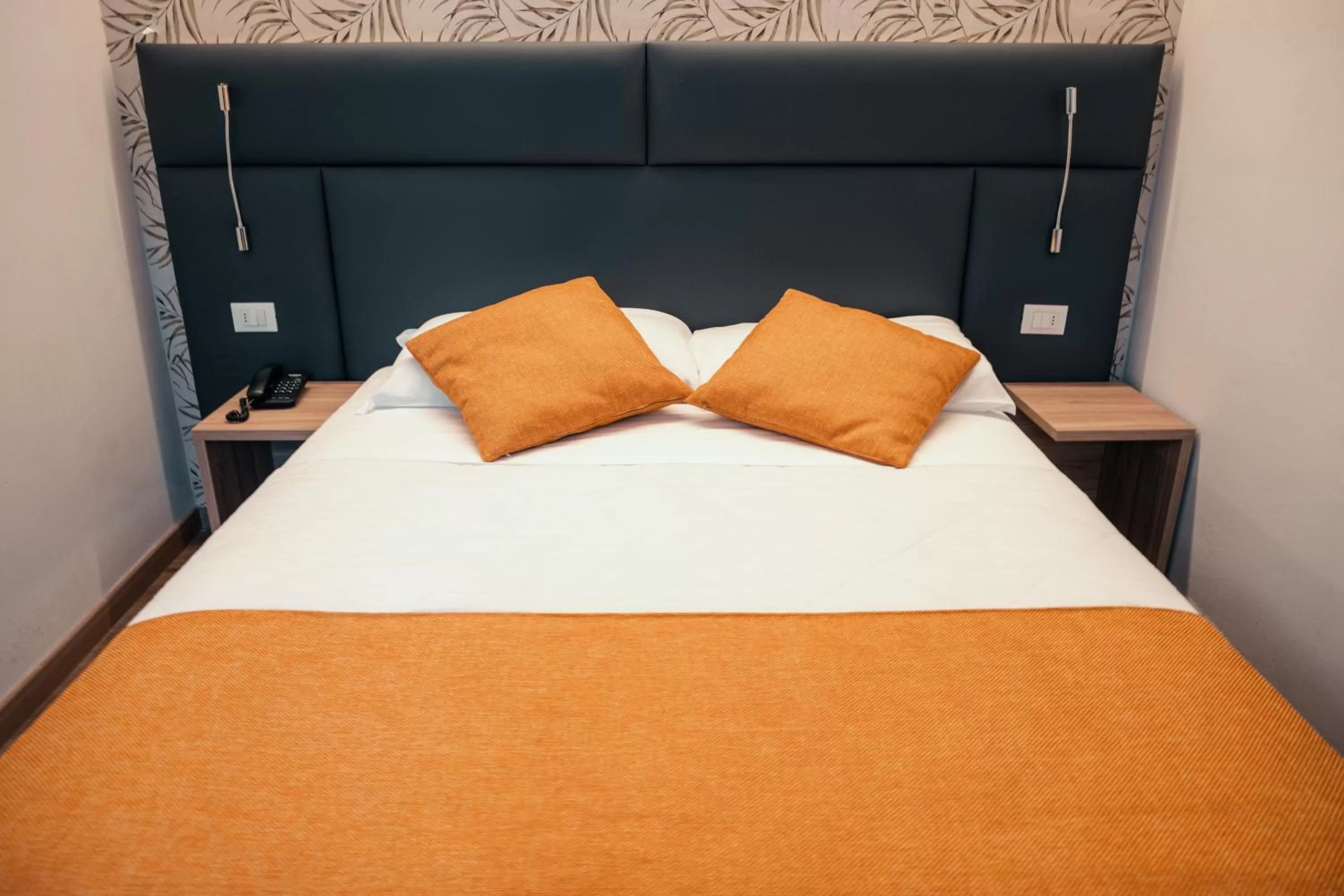 Bed in Bike Hotel Touring Gardone Riviera & Wellness