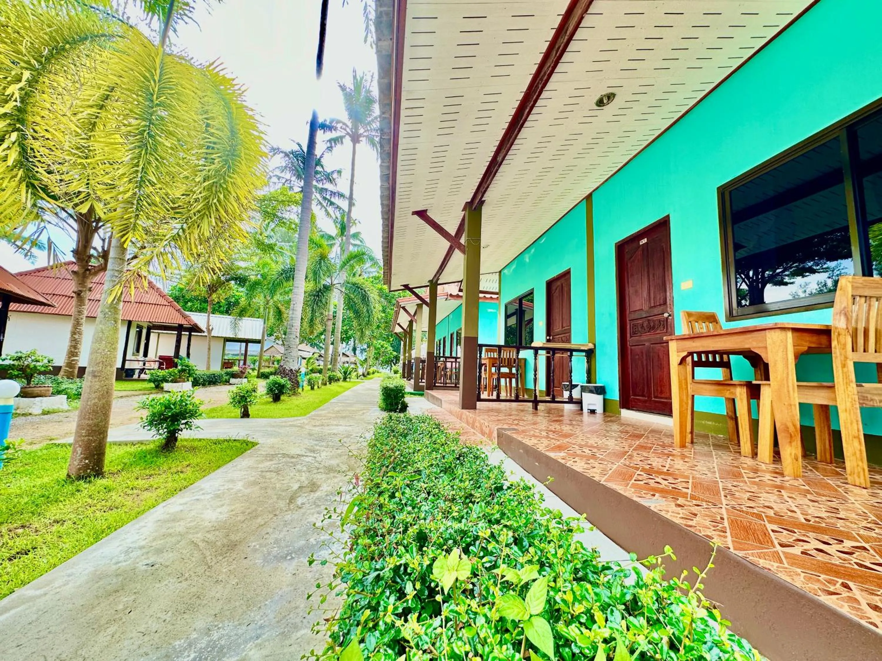 Property building in Lanta L.D. Beach Bungalow