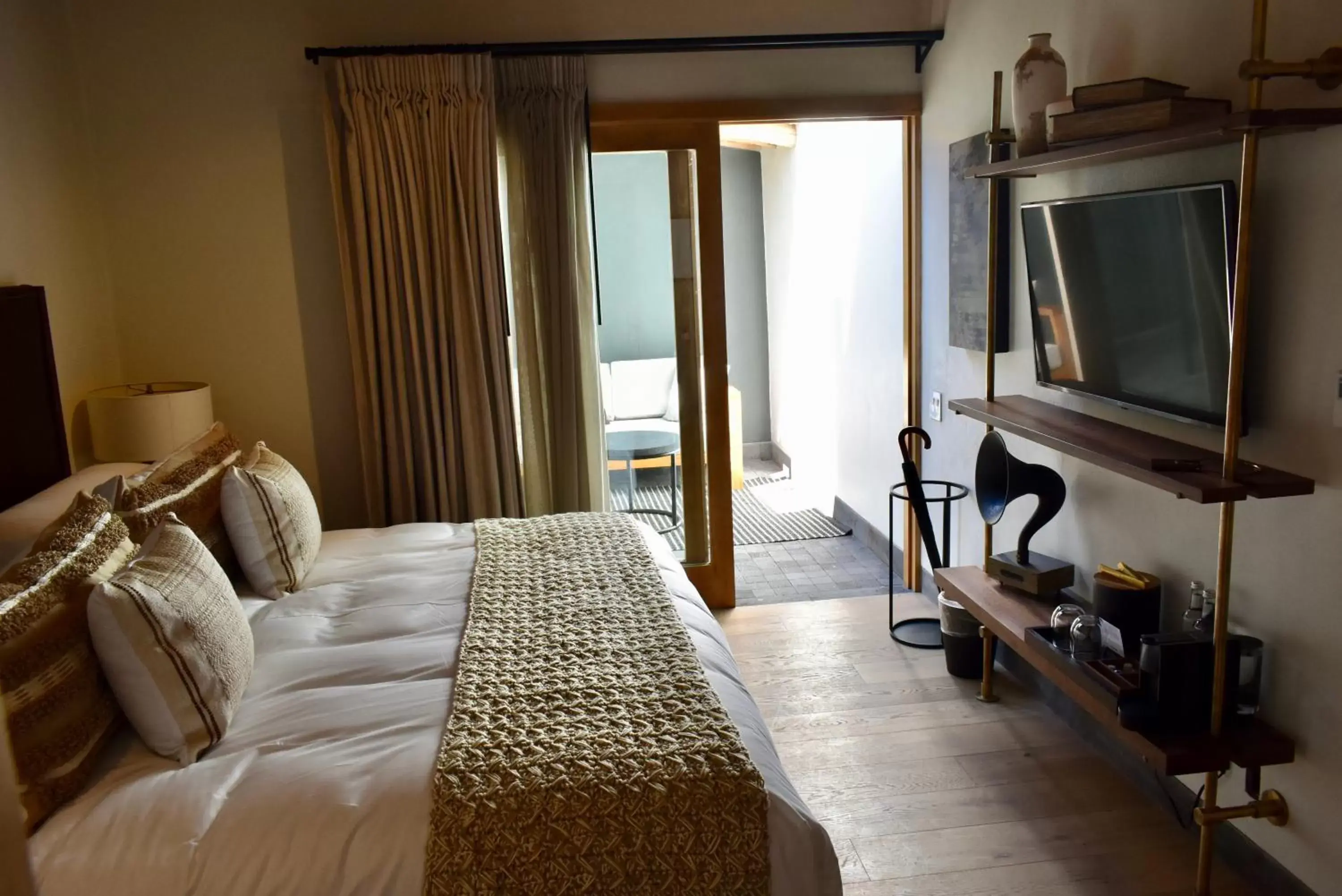 Patio, Bed in La Casa Rodavento Patio, Bed in La Casa Rodavento