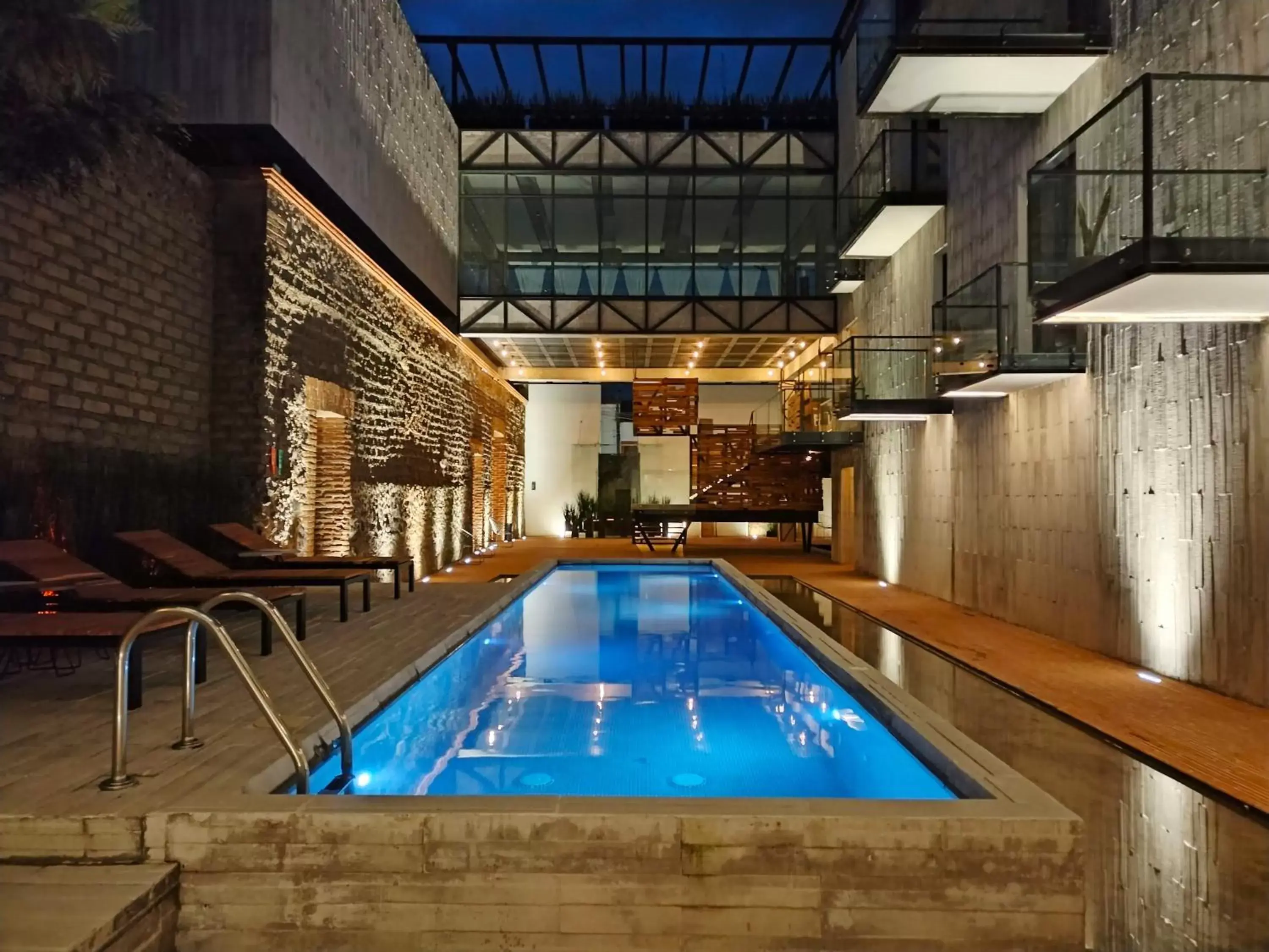 Swimming Pool in Hotel Tila