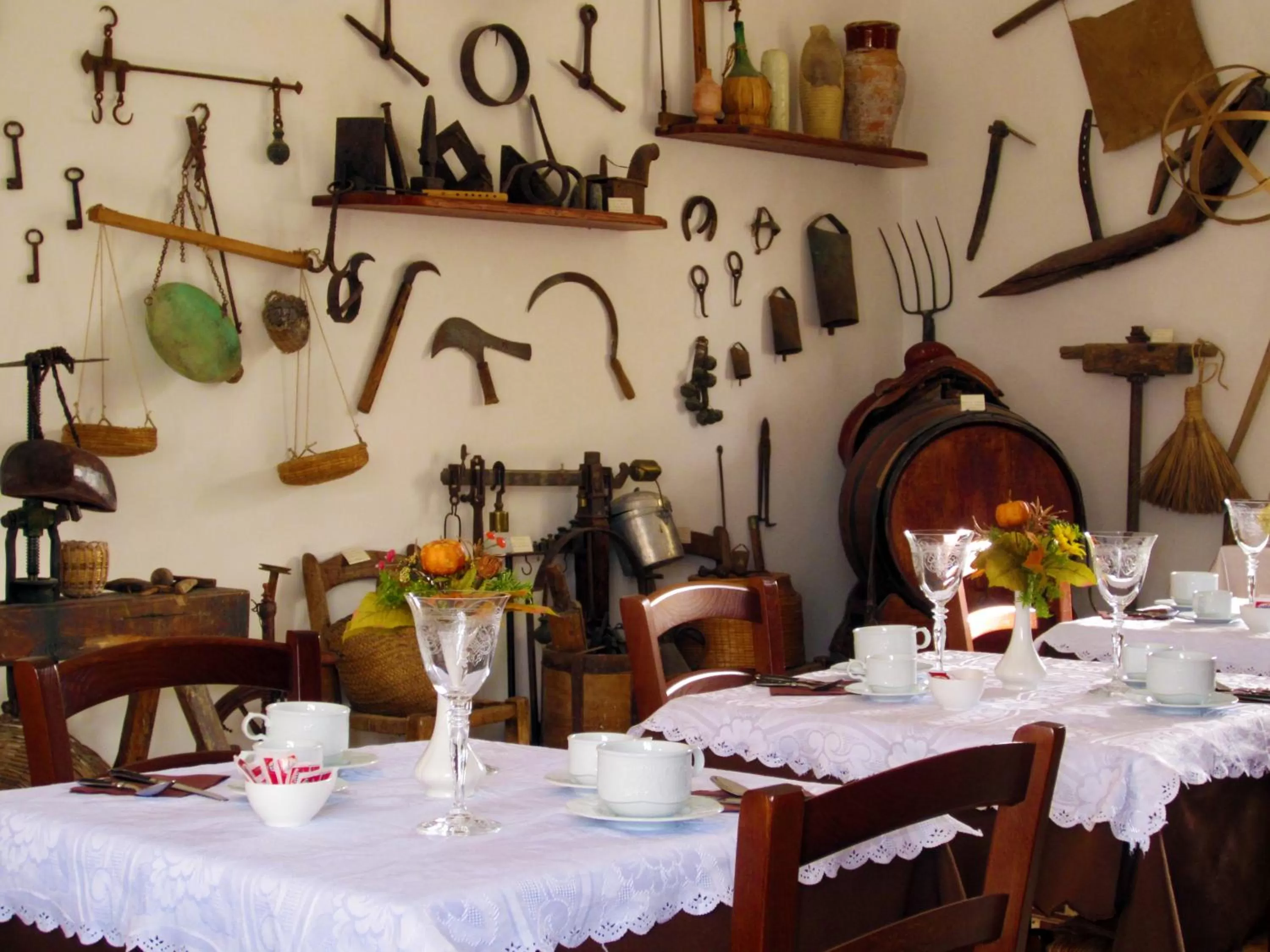 Restaurant/Places to Eat in Xanadu - Villa Giardinata