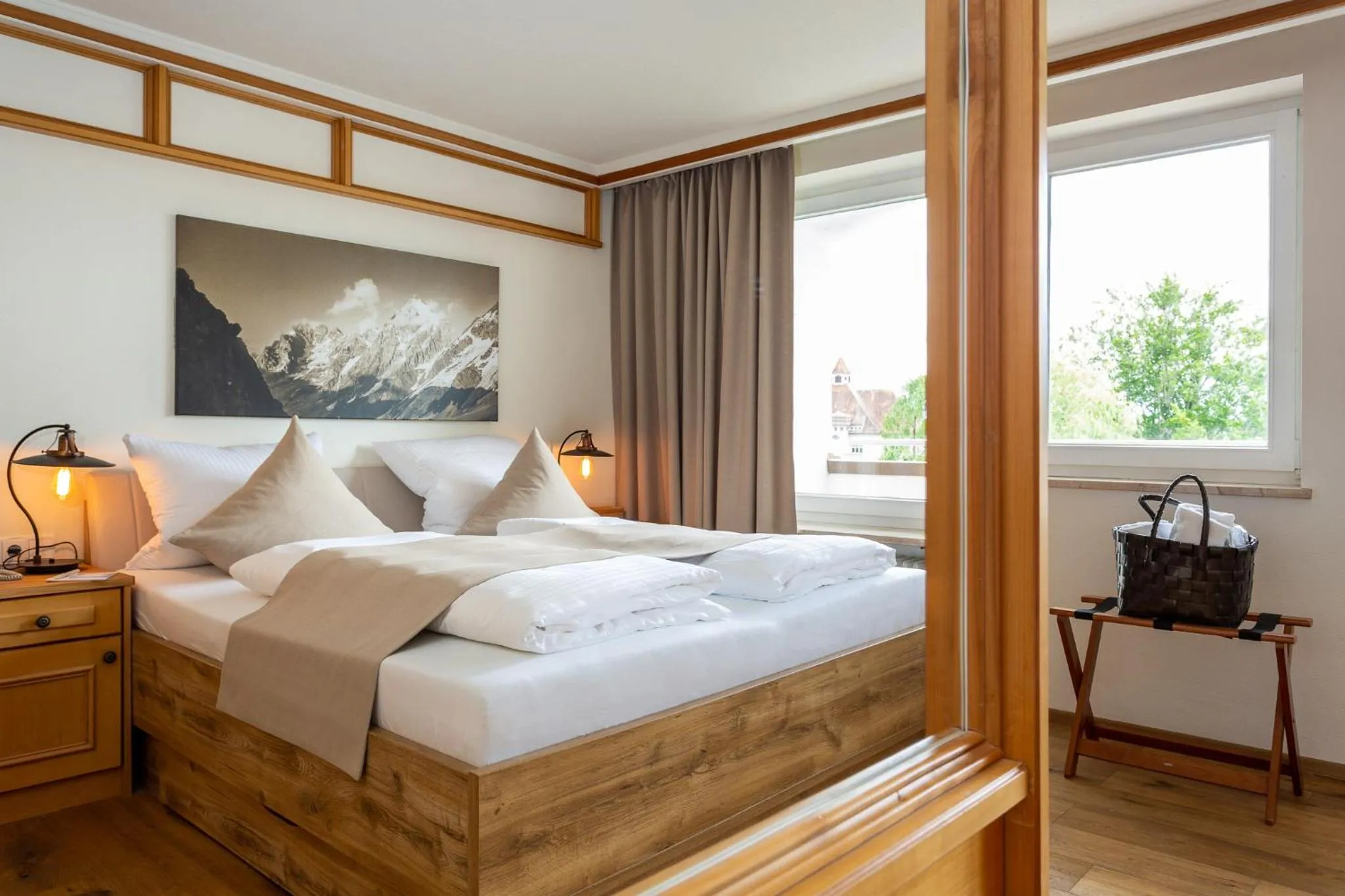 Photo of the whole room, Bed in Das Parkhotel