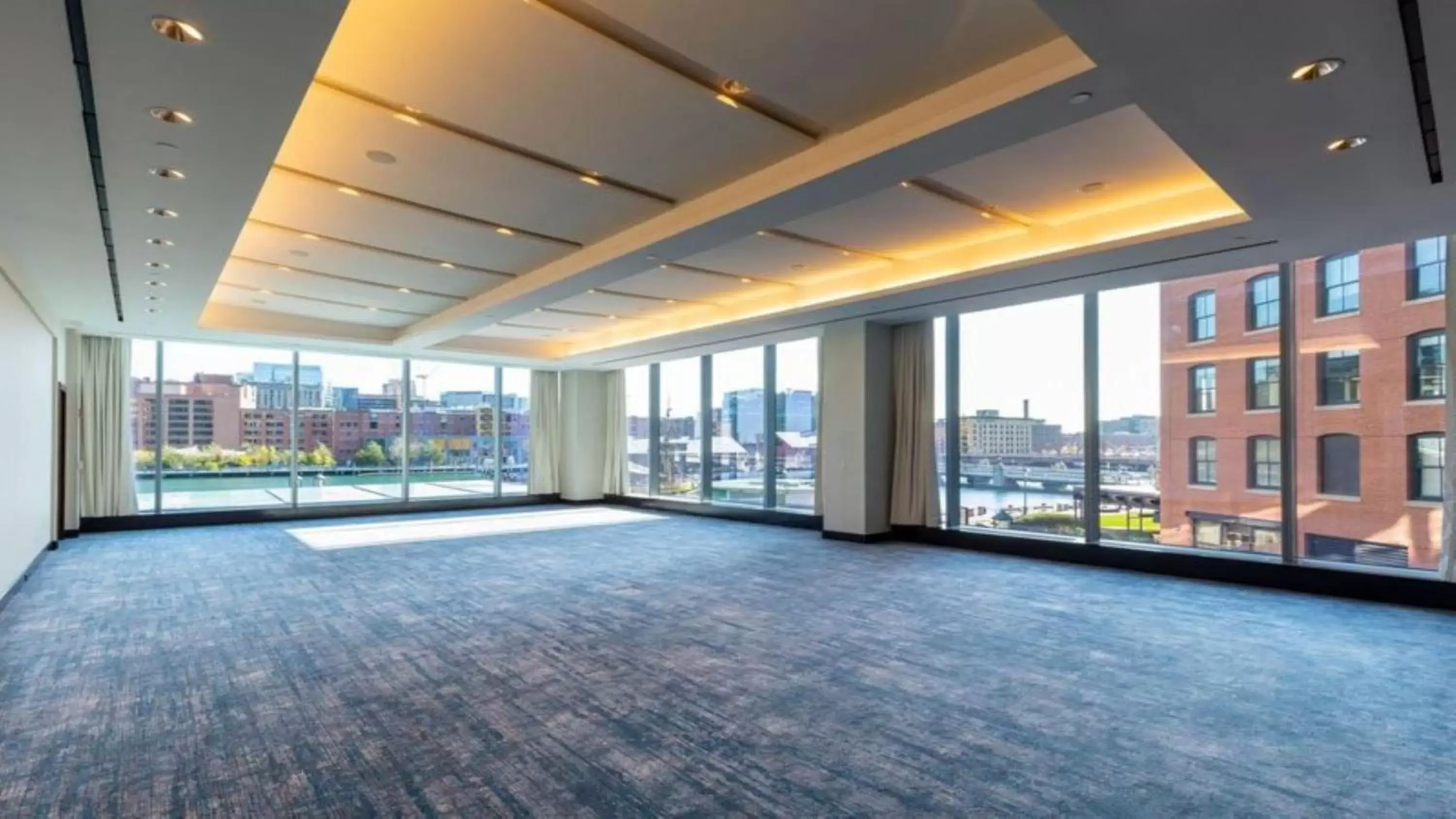 Meeting/conference room in InterContinental Boston, an IHG Hotel