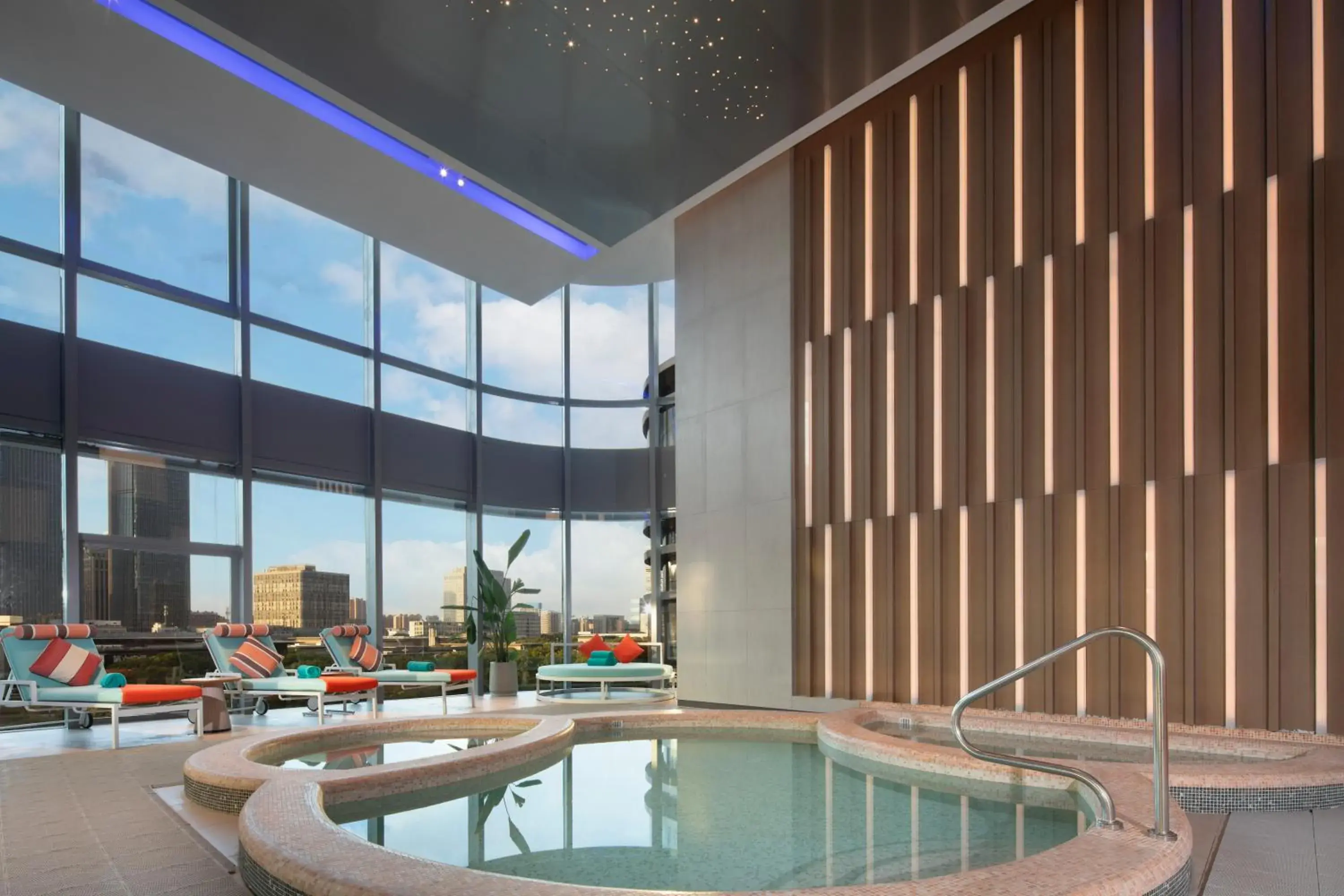 Swimming Pool in M Social Hotel Suzhou