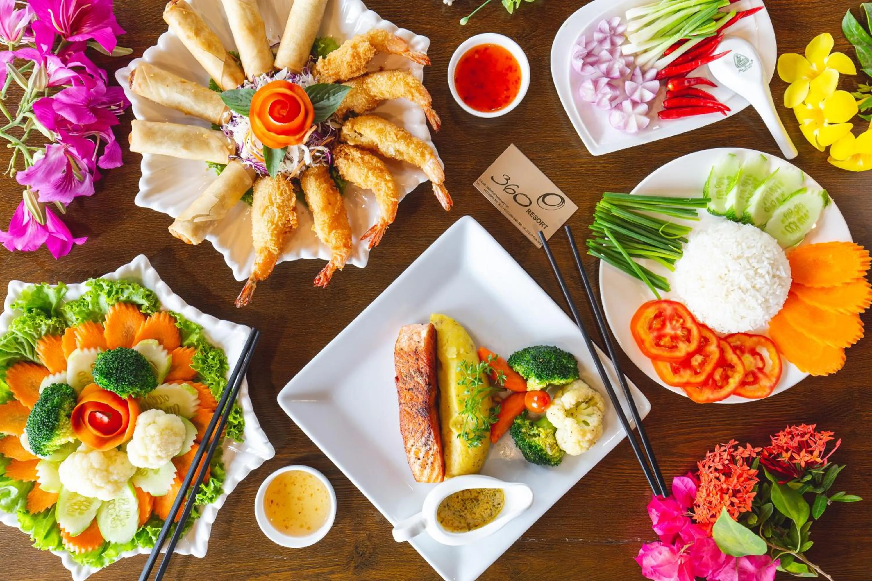 Food and drinks in 360 Resort