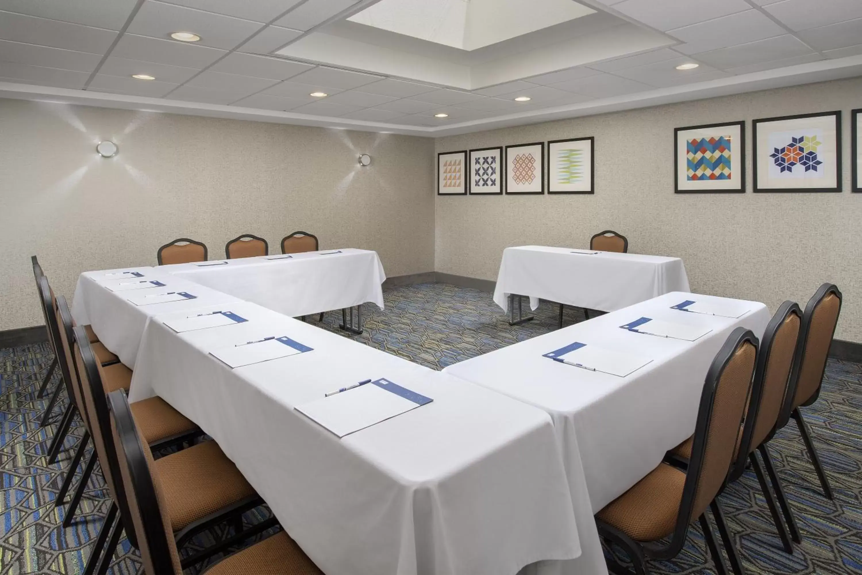 Meeting/conference room in Holiday Inn Express Saugus Logan Airport, an IHG hotel