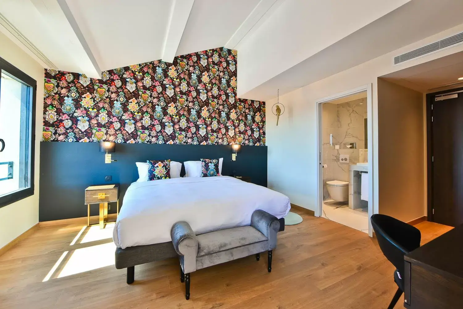 Bed in Hôtel La Villa Port d'Antibes & Spa