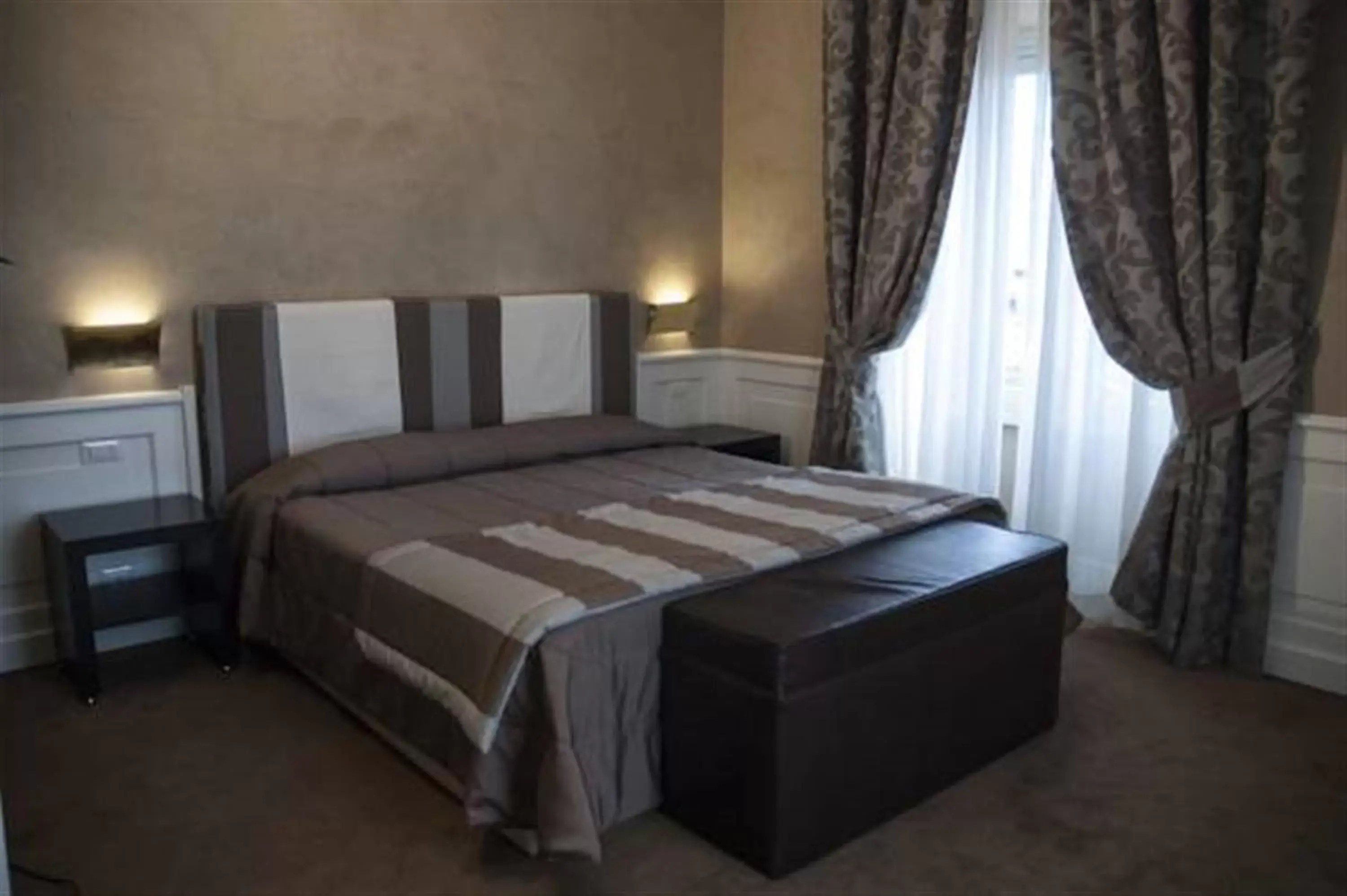 Bedroom, Bed in Relais La Maison De Luxe