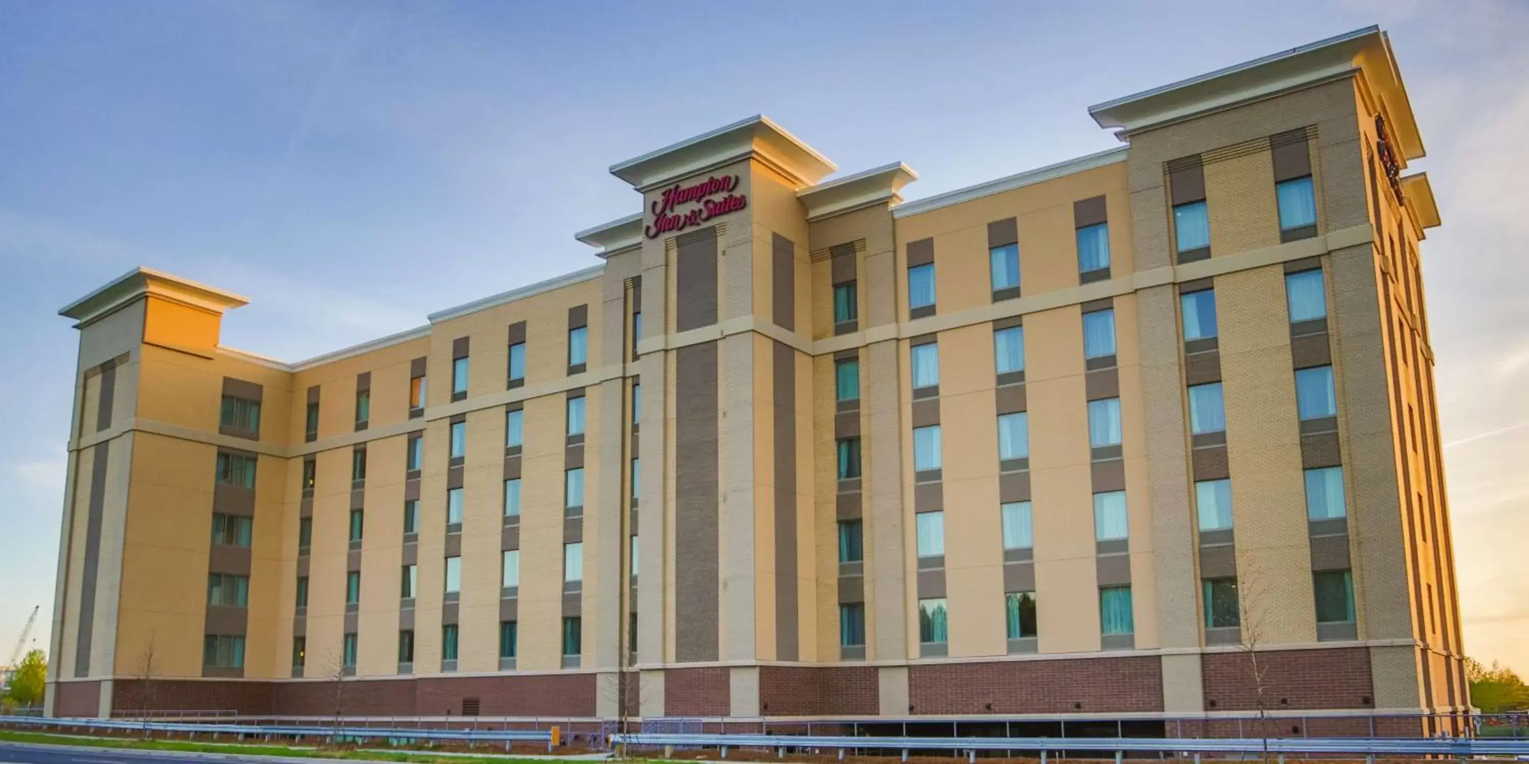 Property building in Hampton Inn & Suites Charlotte/Ballantyne, Nc Property building in Hampton Inn & Suites Charlotte/Ballantyne, Nc