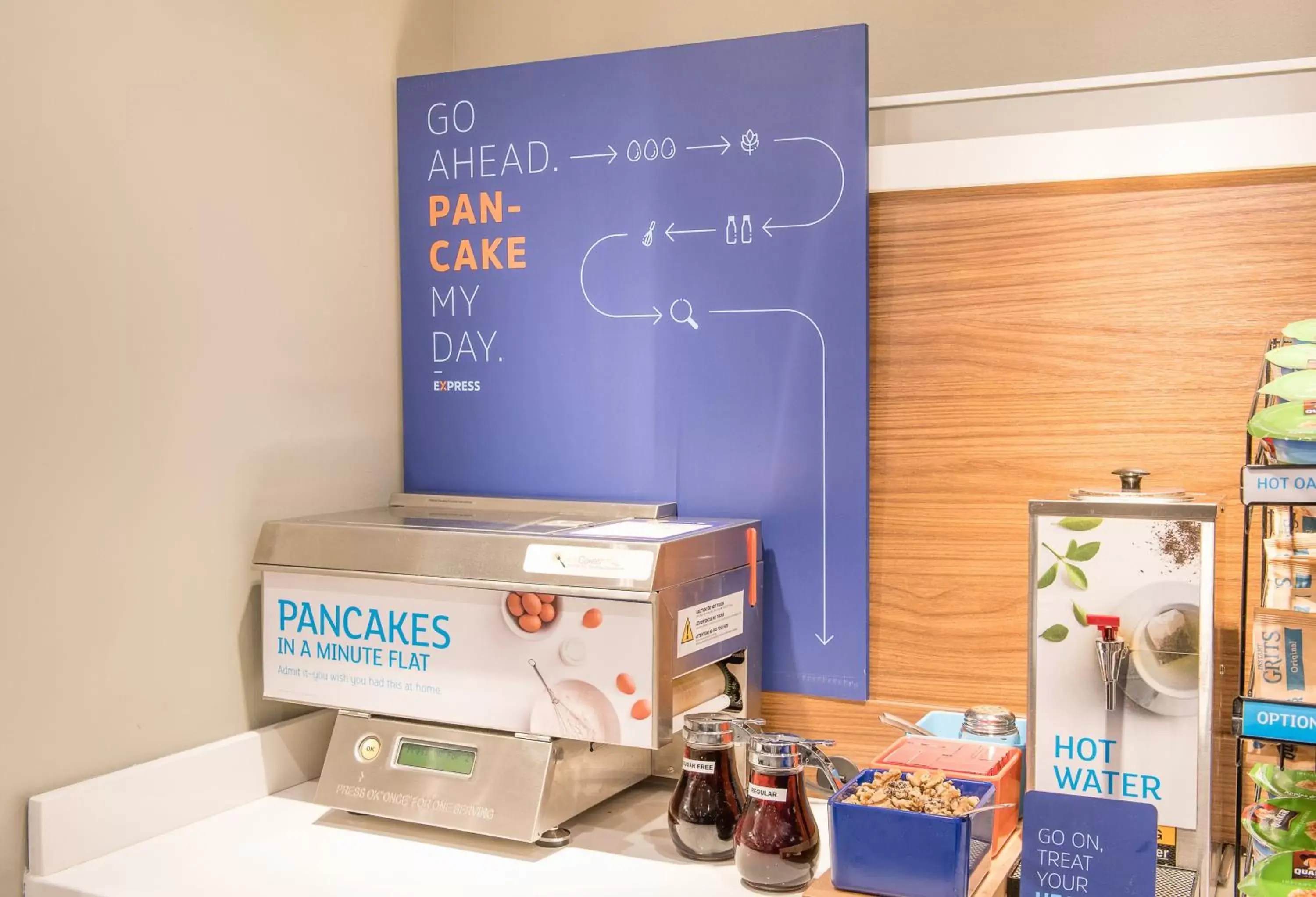 Restaurant/places to eat in Holiday Inn Express & Suites Milton East I-10 by IHG Restaurant/places to eat in Holiday Inn Express & Suites Milton East I-10 by IHG