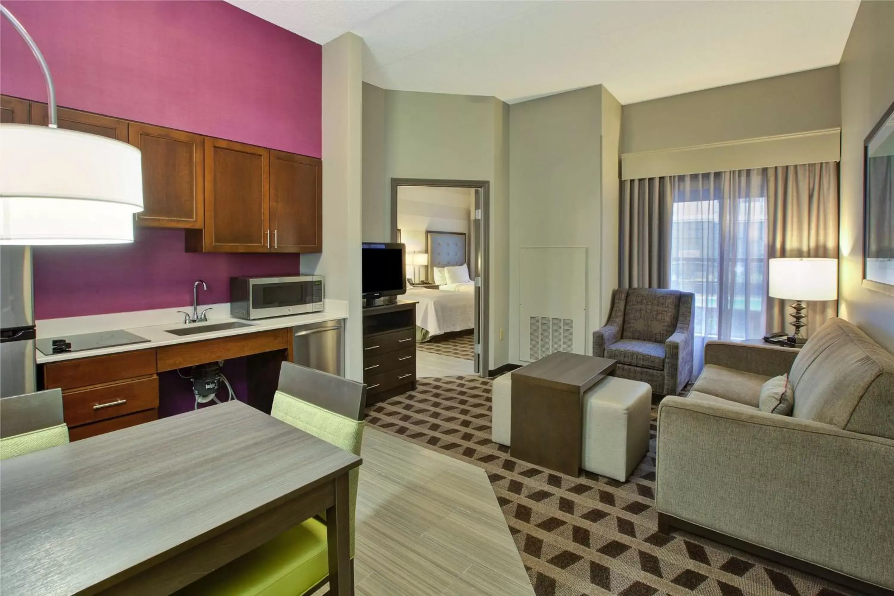 Bedroom, Kitchen/Kitchenette in Homewood Suites by Hilton Dayton South