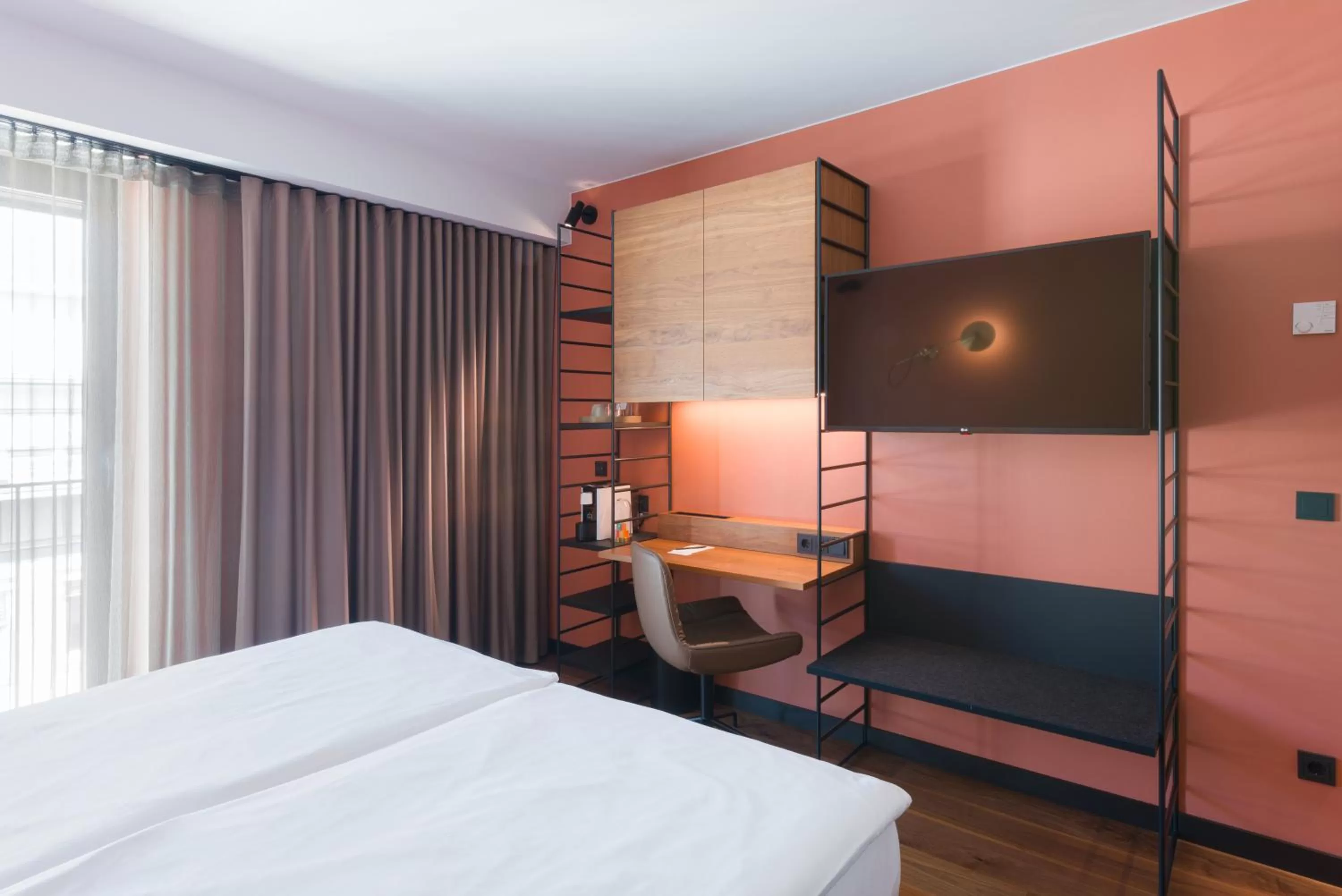 Staff, Bed in EmiLu Design Hotel