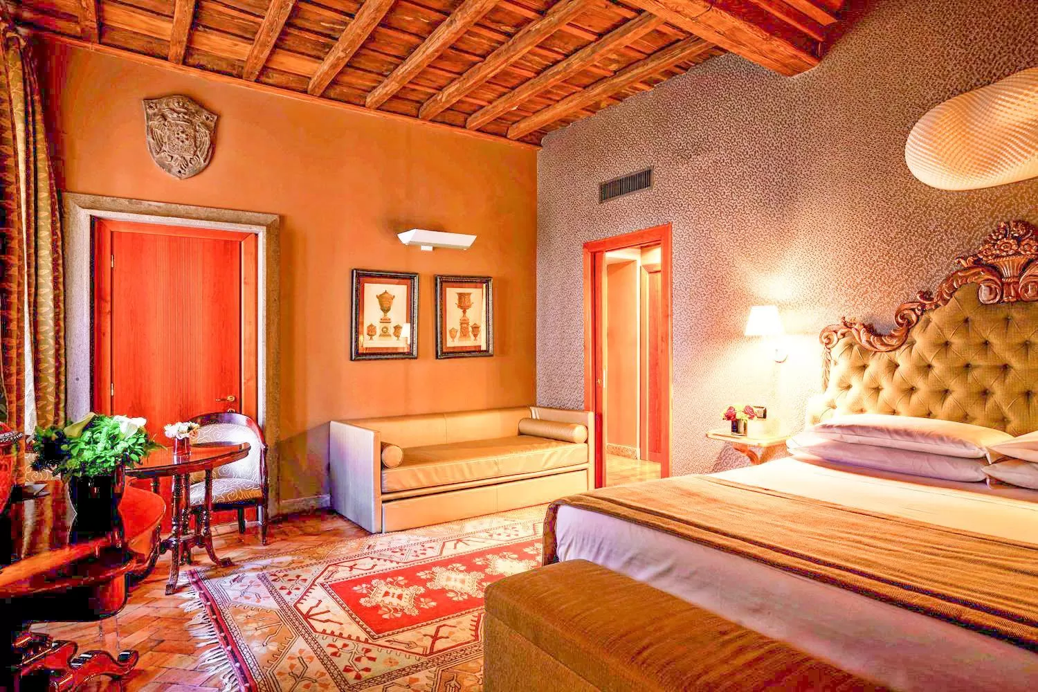 Photo of the whole room, Bed in Hotel Valadier