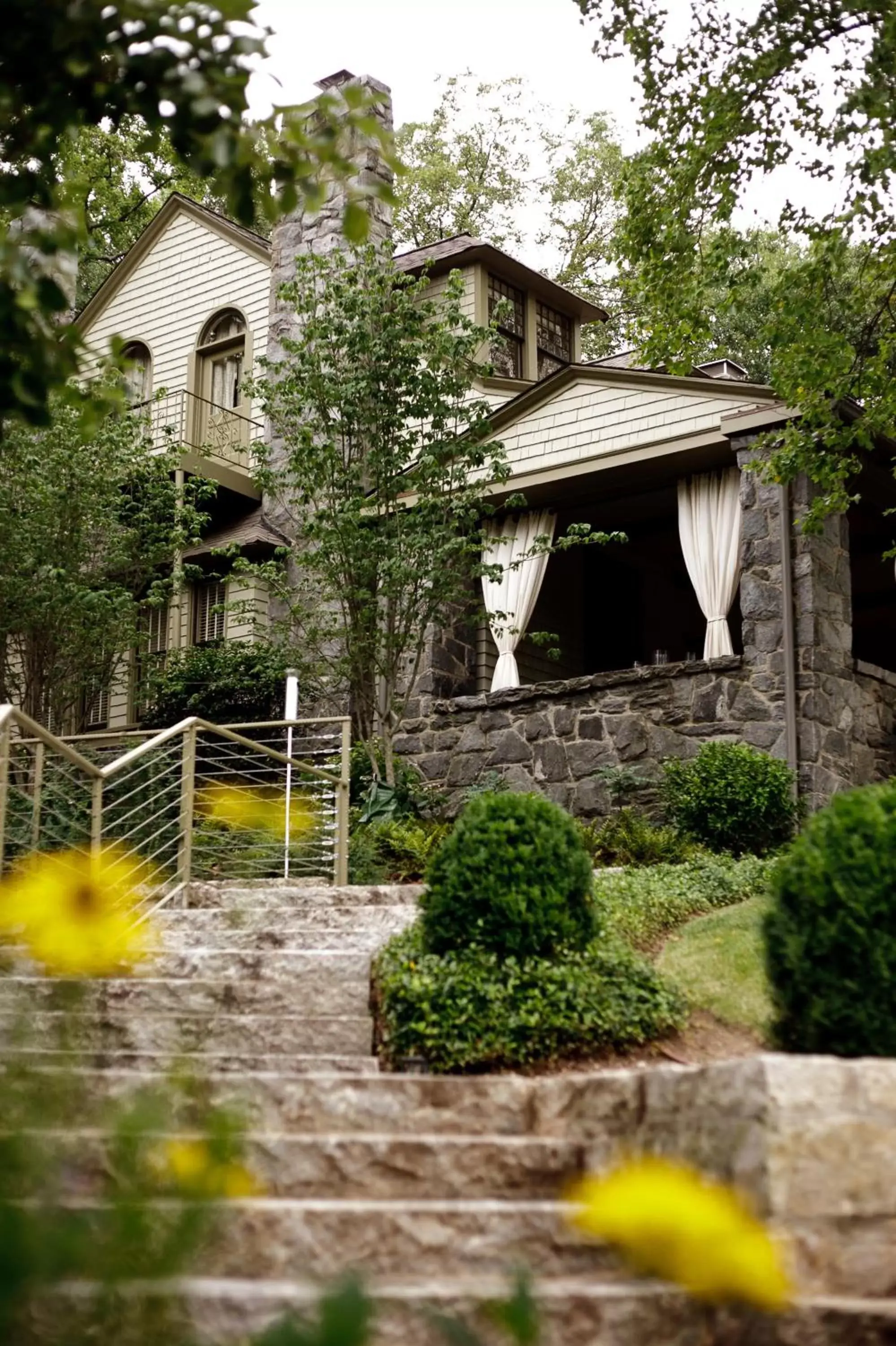 Facade/entrance, Property Building in Stonehurst Place Bed & Breakfast