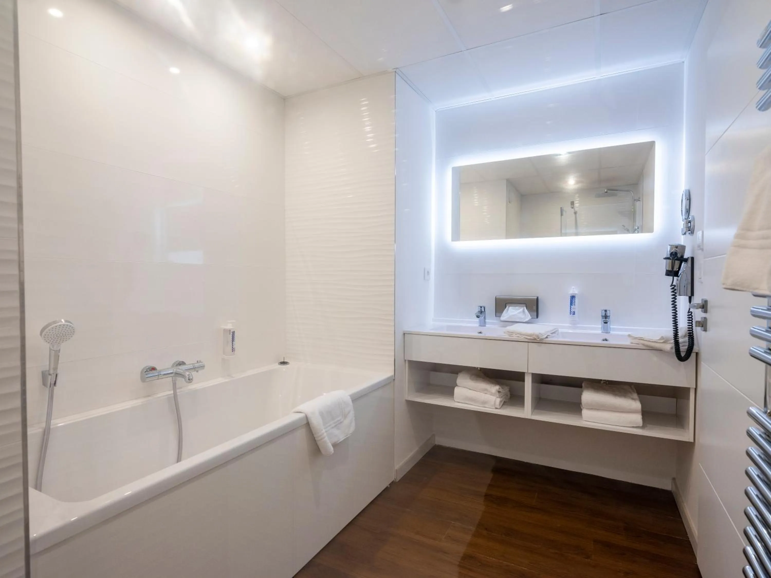 Bathroom in Westotel Le Pouliguen