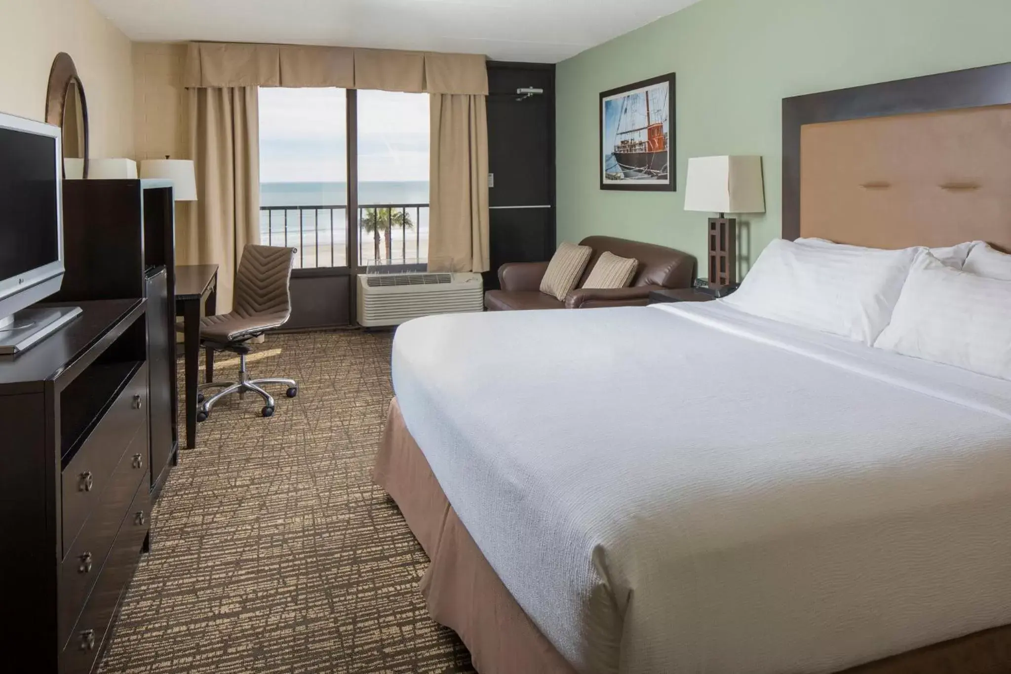 Photo of the whole room in Holiday Inn Resort Galveston - On The Beach, an IHG Hotel