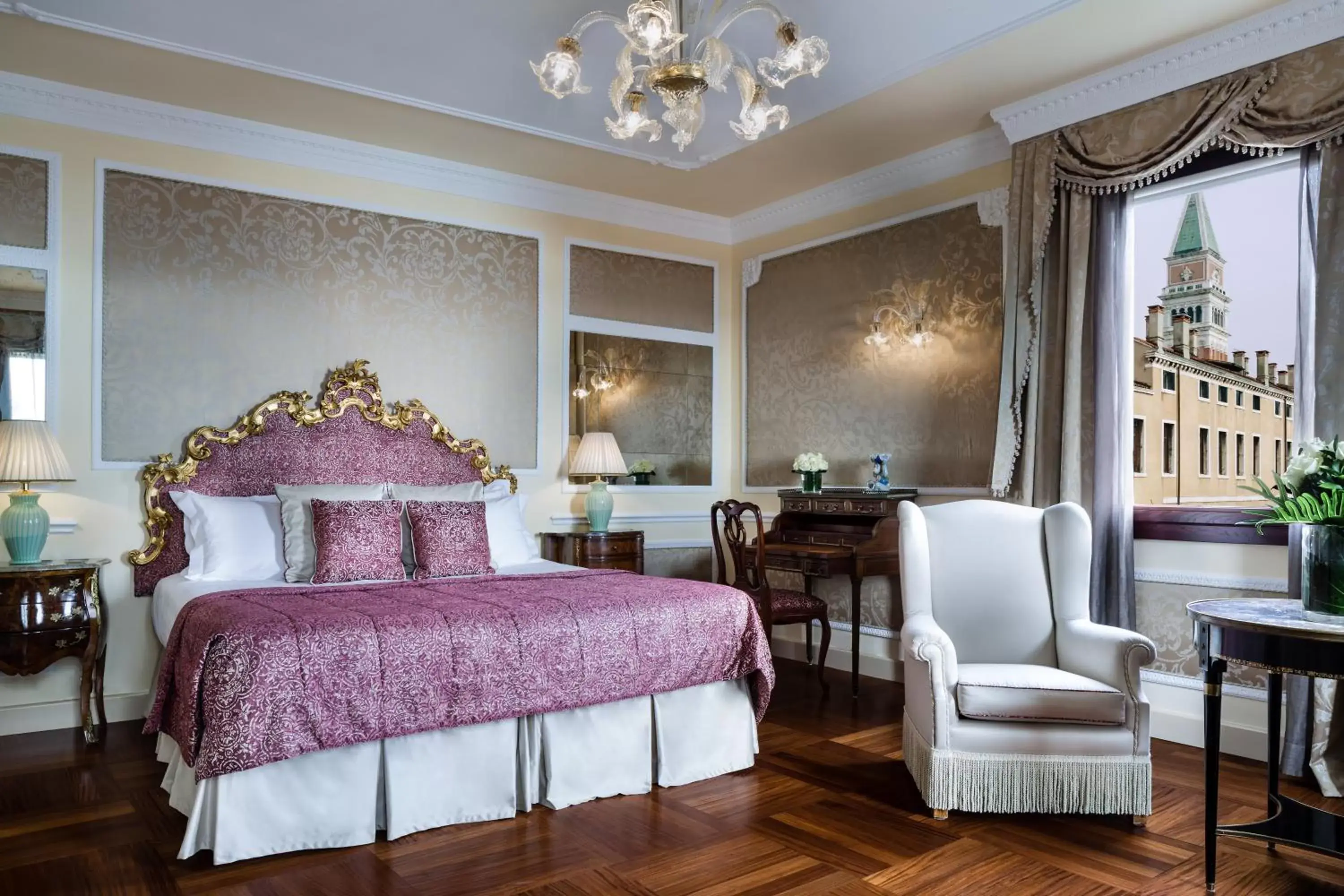 Photo of the whole room in Baglioni Hotel Luna - The Leading Hotels of the World