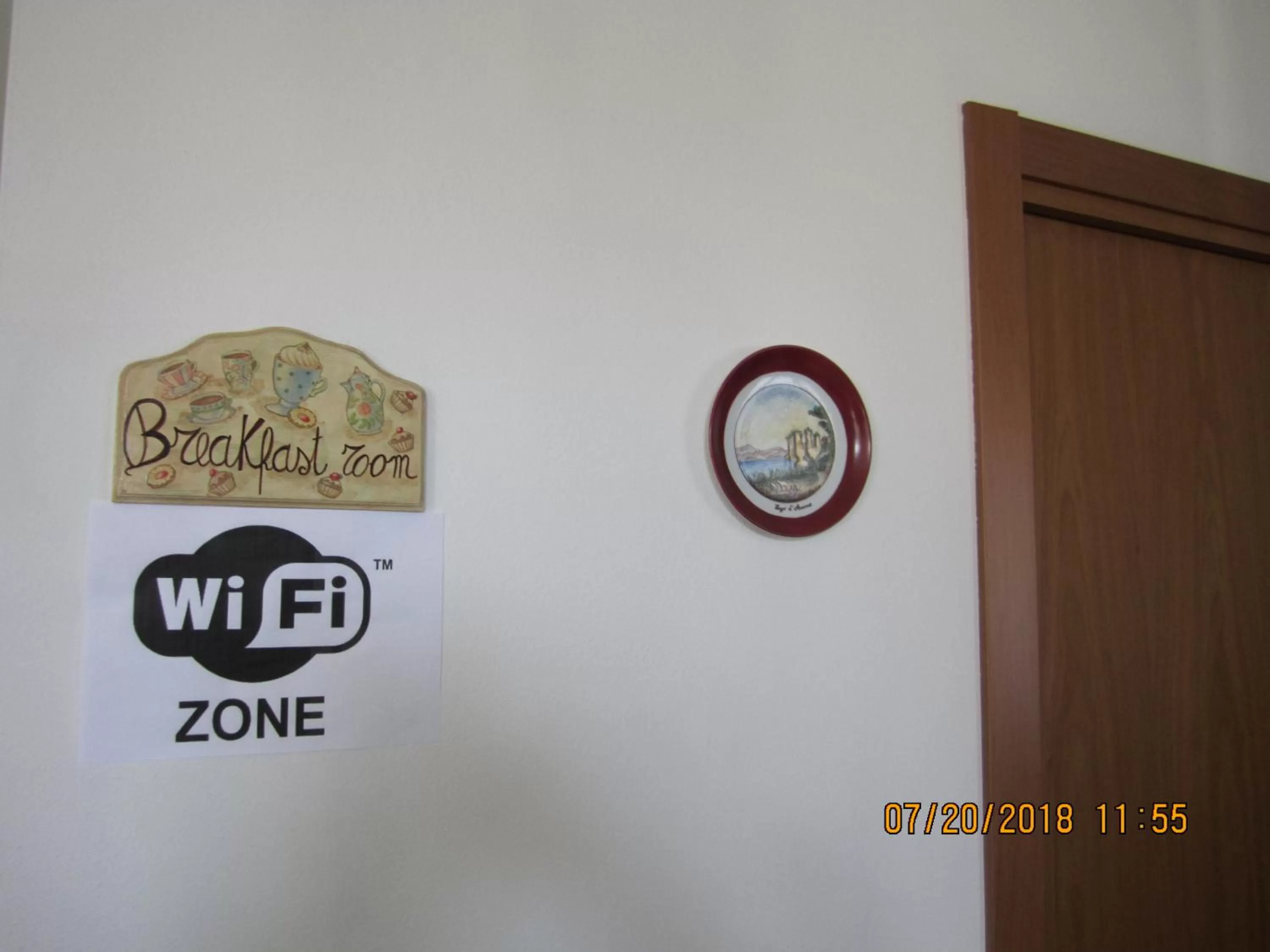 Dining area in Adelphi Room & Breakfast