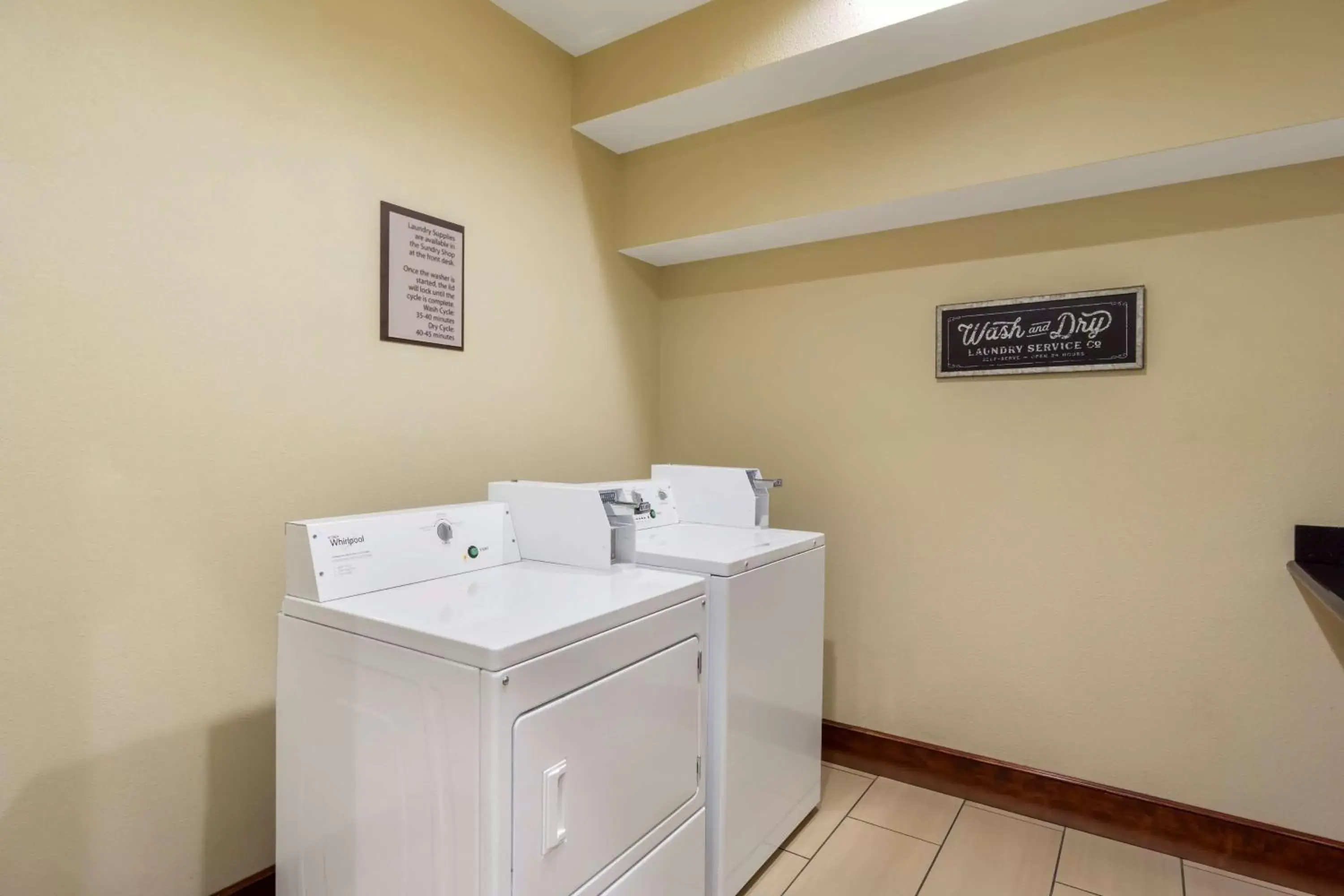 Property building, Bathroom in Best Western Plus Plaza by the Green