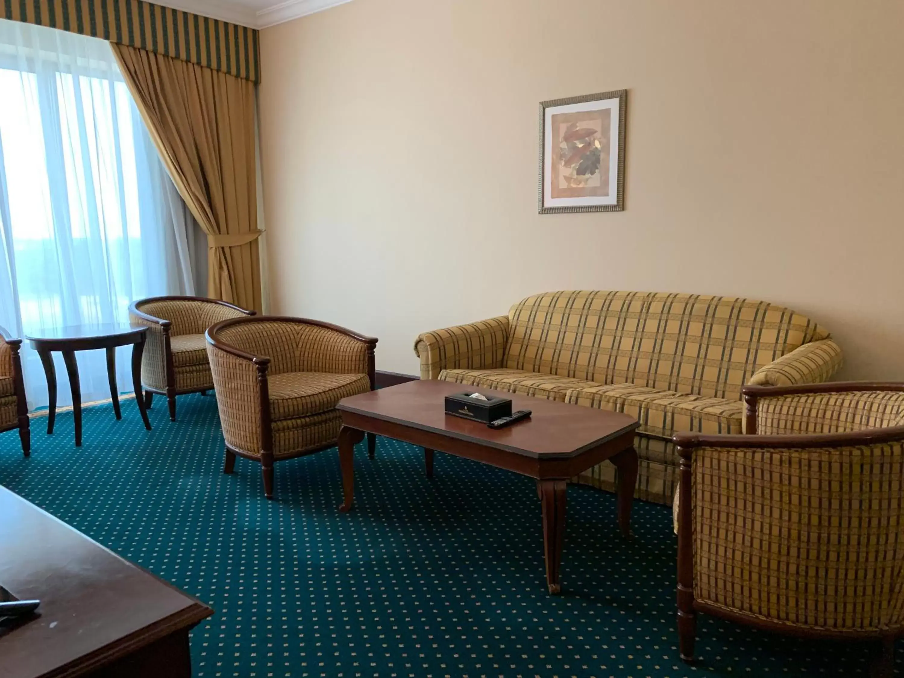 Living room, Seating Area in Al Ahsa InterContinental, an IHG Hotel