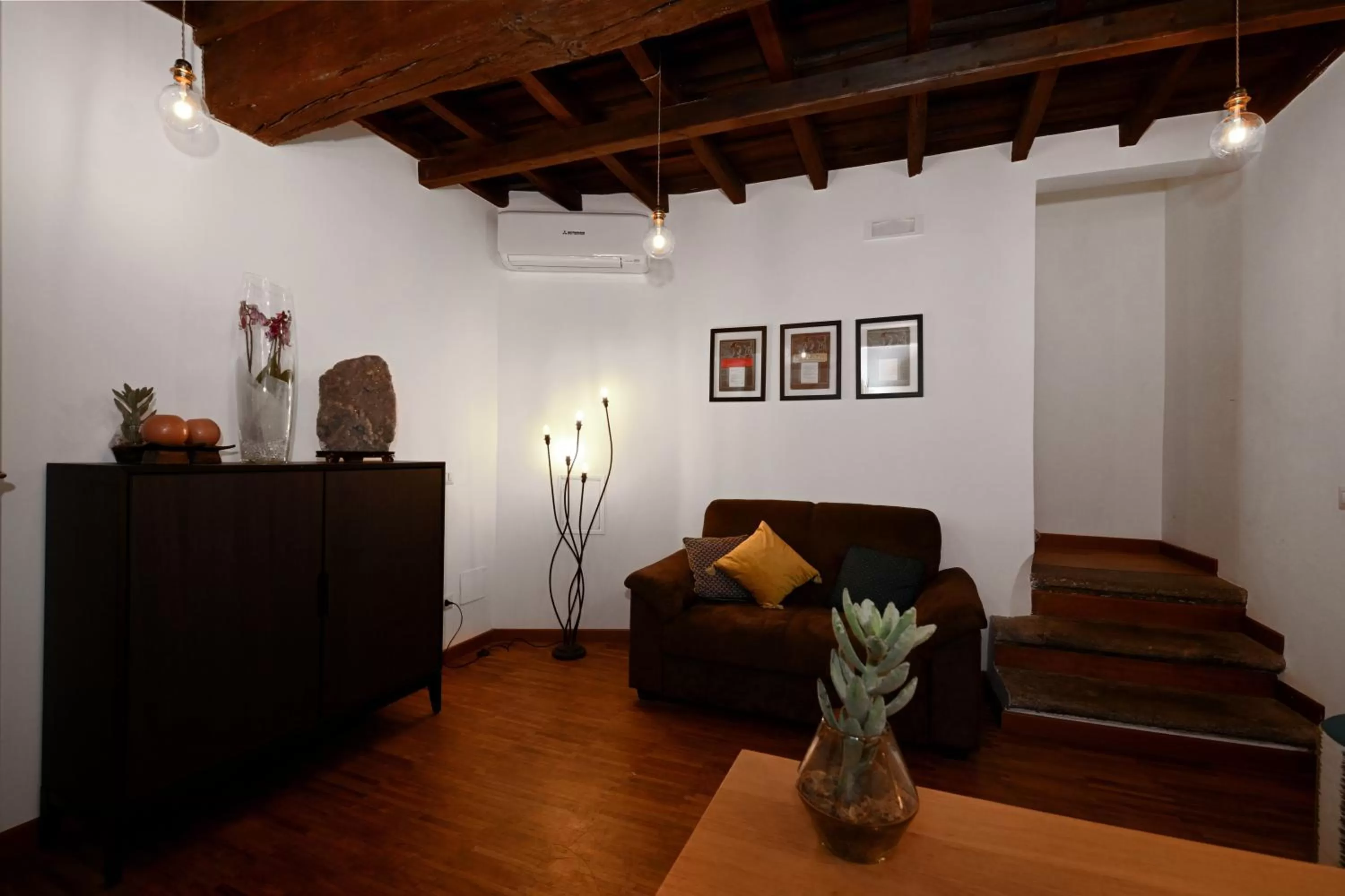 Facade/entrance in Vicolo 22 - Residenze Romanae