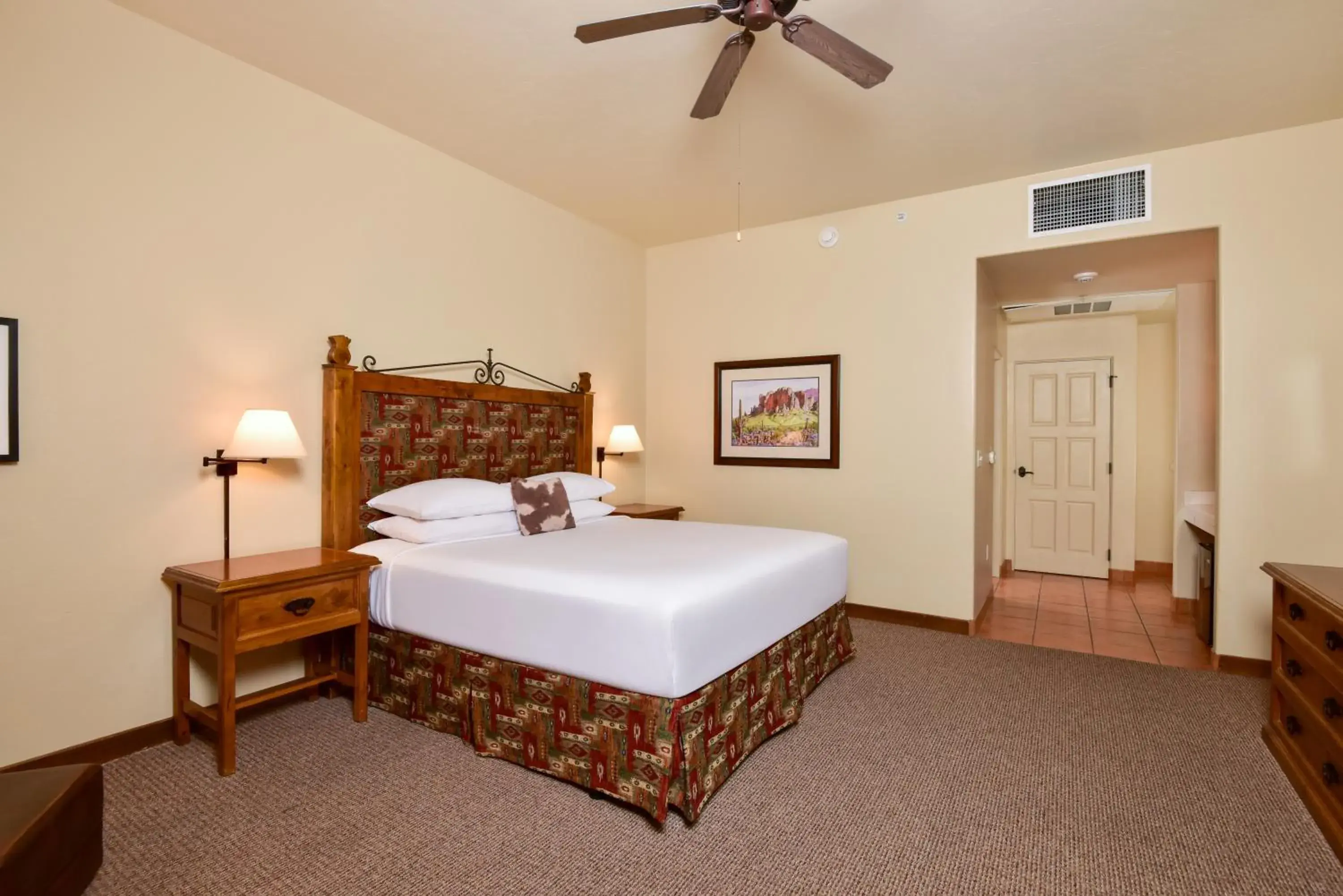 Bedroom, Bed in Lodge On The Desert