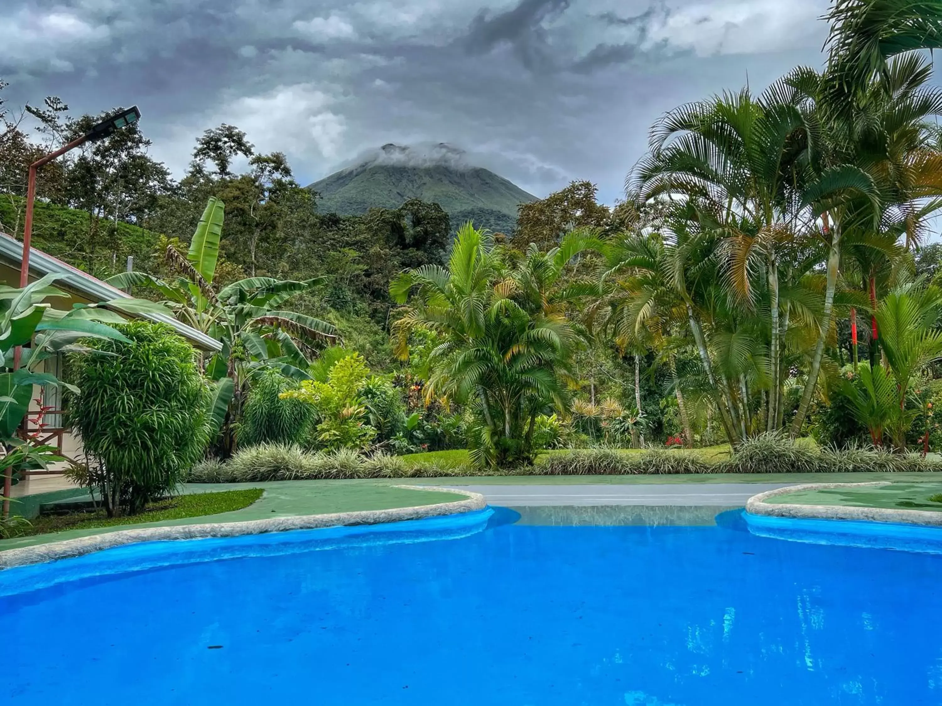 Hot Spring Bath, Swimming Pool in Loma Real Hot Springs Bed & Breakfast