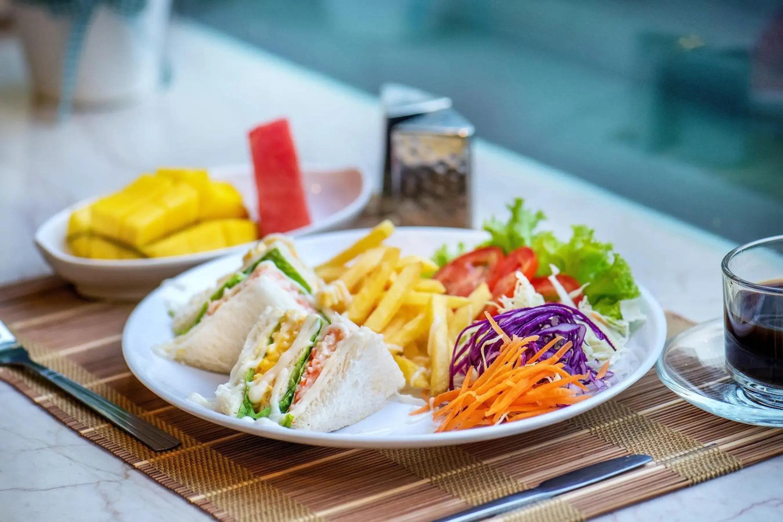 Food in De Lavender Bangkok Hotel